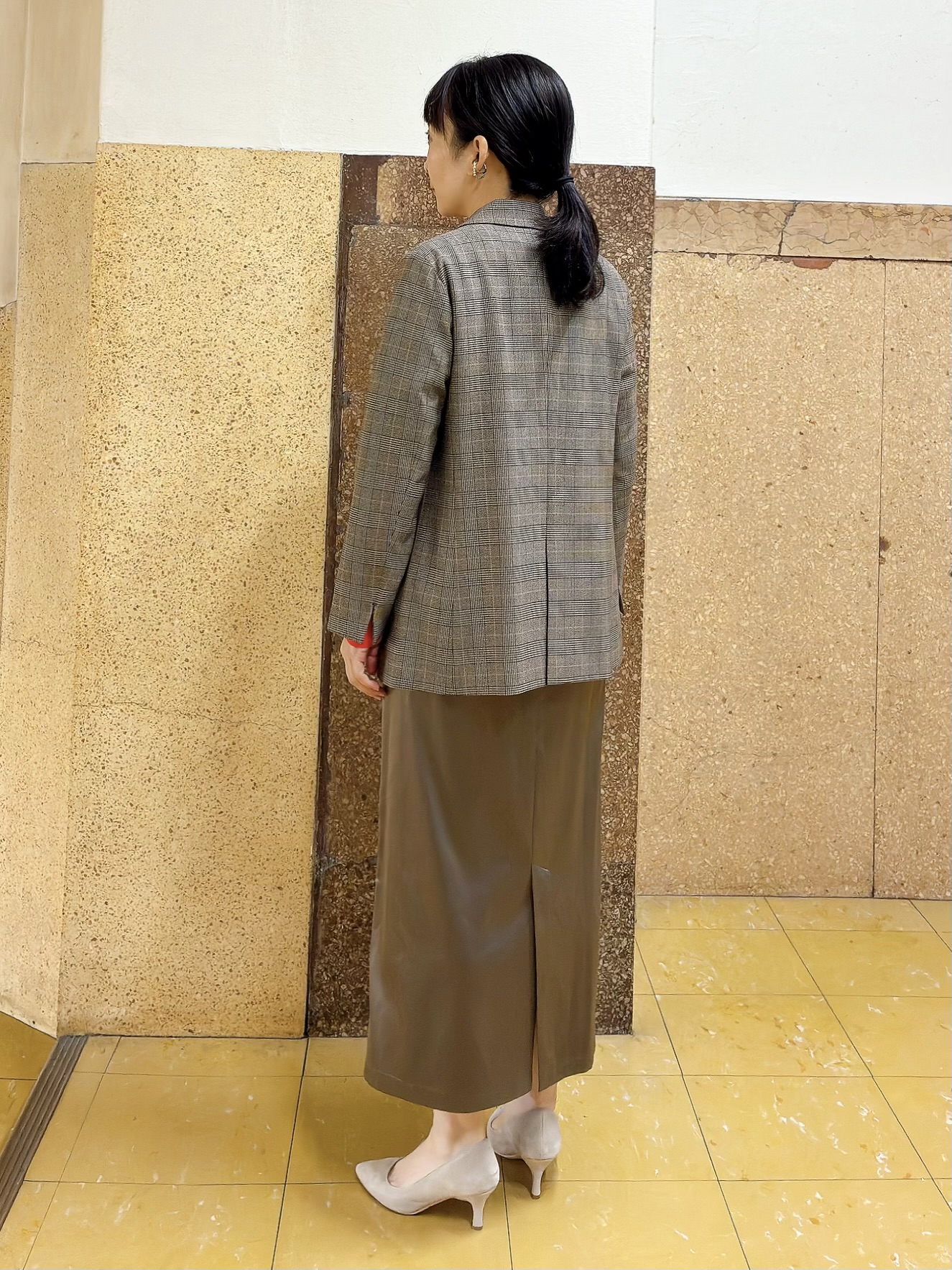 hattoriさんの「INDIVI｜【洗濯機OK／ストレッチ◎】秋はじめのダブルジャケット」を使ったコーディネート