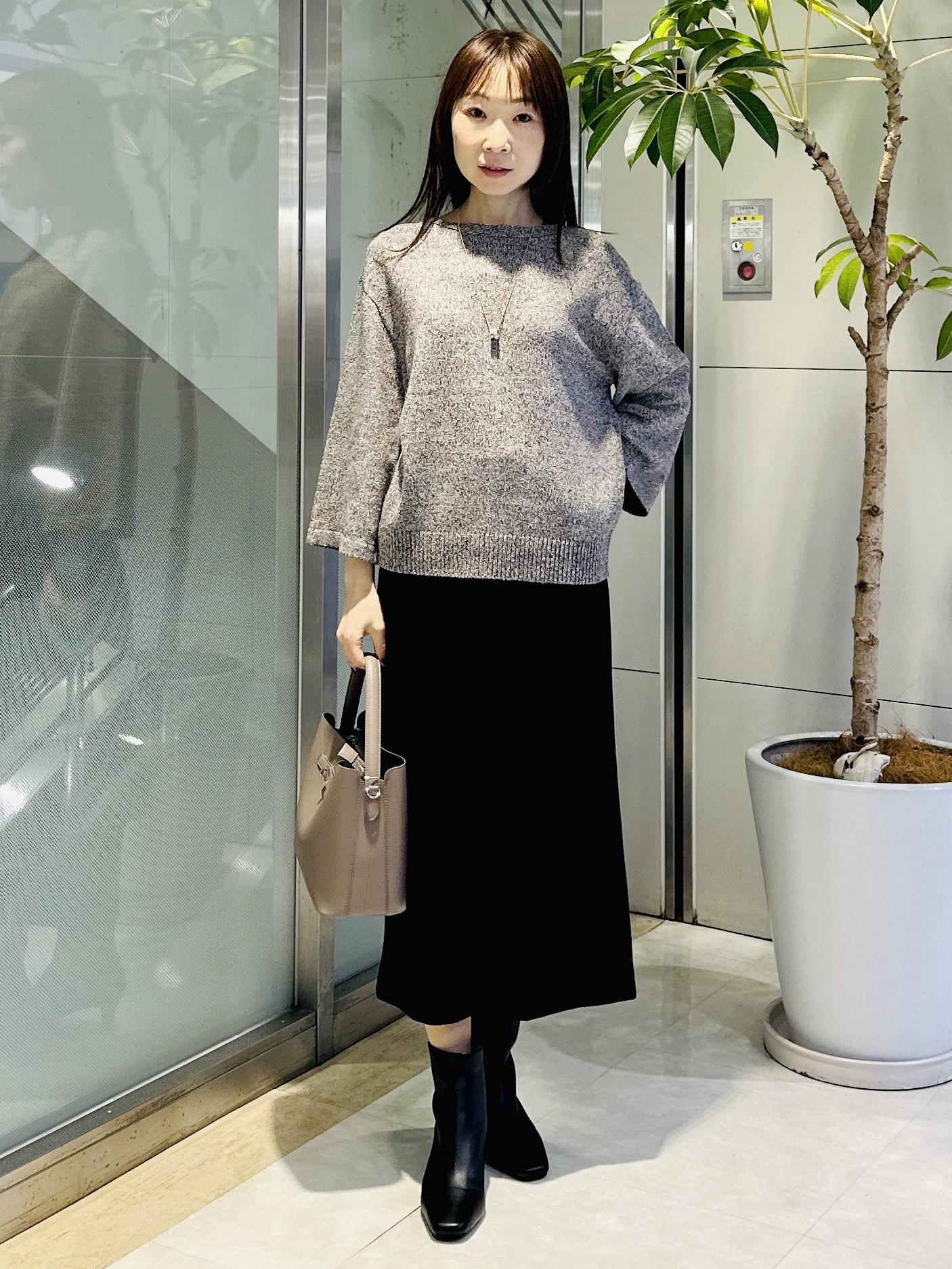 Miwaさんの「UNTITLED｜【セットアップ可/ライトアウター/仕事着スーツ】ウールダブルジャケット」を使ったコーディネート