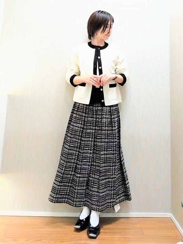 ミズタさんの「UNTITLED｜【アンサンブル可/ジャケットライク】モールラインカーディガン」を使ったコーディネート
