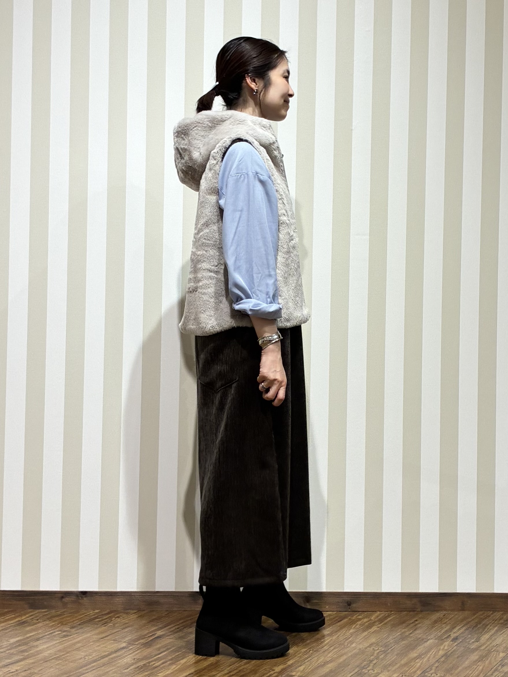 SAOさんの「SHOO･LA･RUE｜【洗濯機可/撥水/マルチWAY】ファーライナー付き 毎日欲張りマンパ」を使ったコーディネート