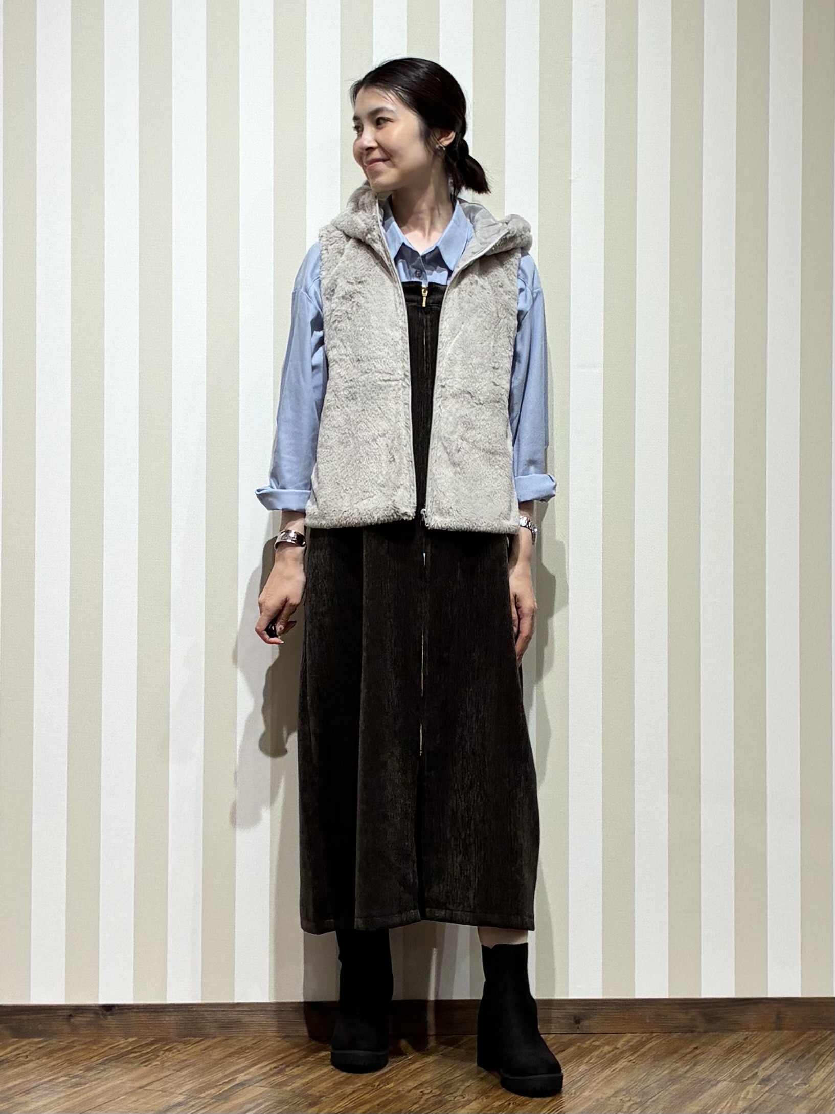 SAOさんの「SHOO･LA･RUE｜【洗濯機可/撥水/マルチWAY】ファーライナー付き 毎日欲張りマンパ」を使ったコーディネート
