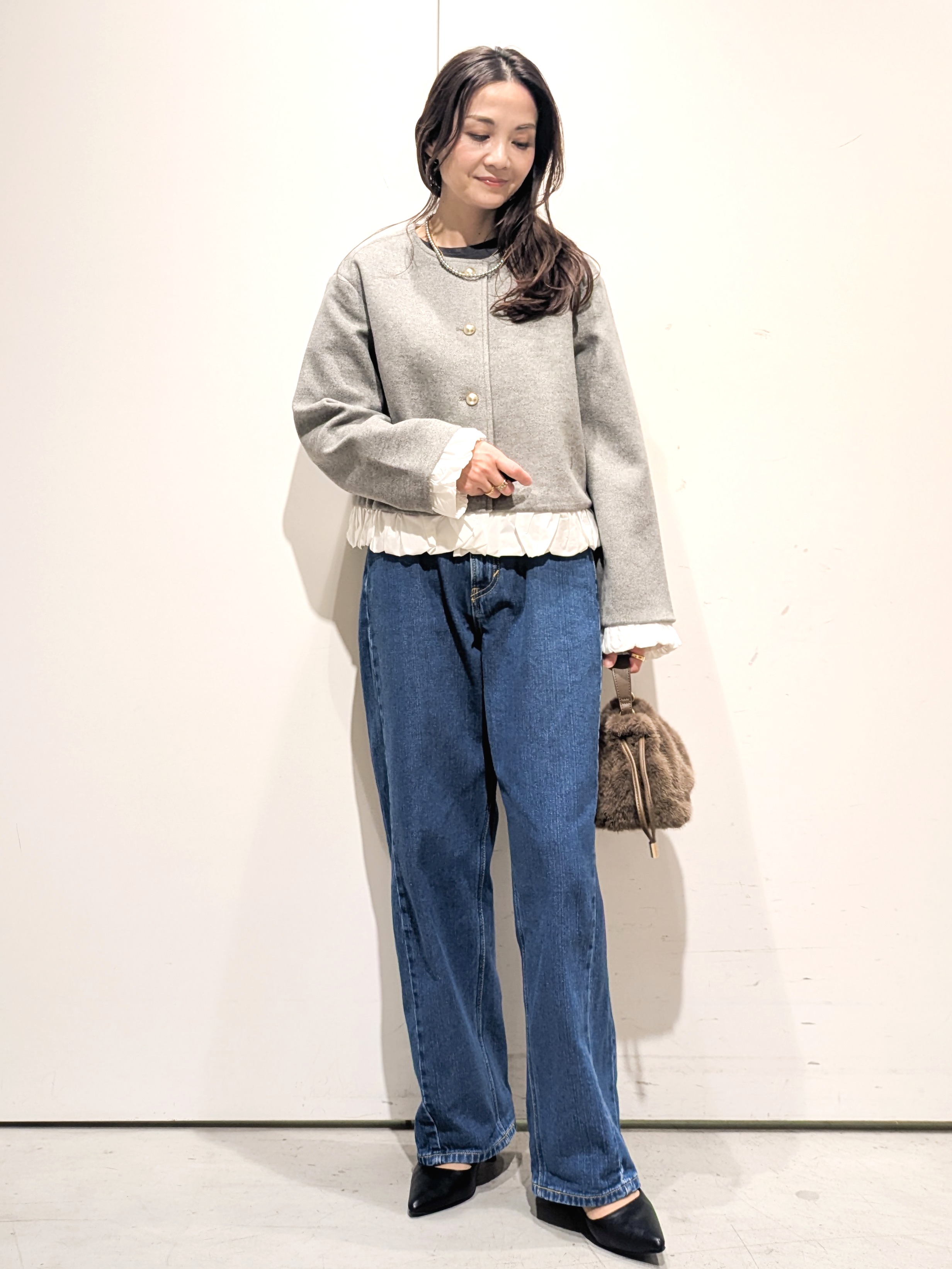 machiさんの「OPAQUE.CLIP｜異素材フリルウールライクコート【吸湿発熱／防シワ／洗える】」を使ったコーディネート