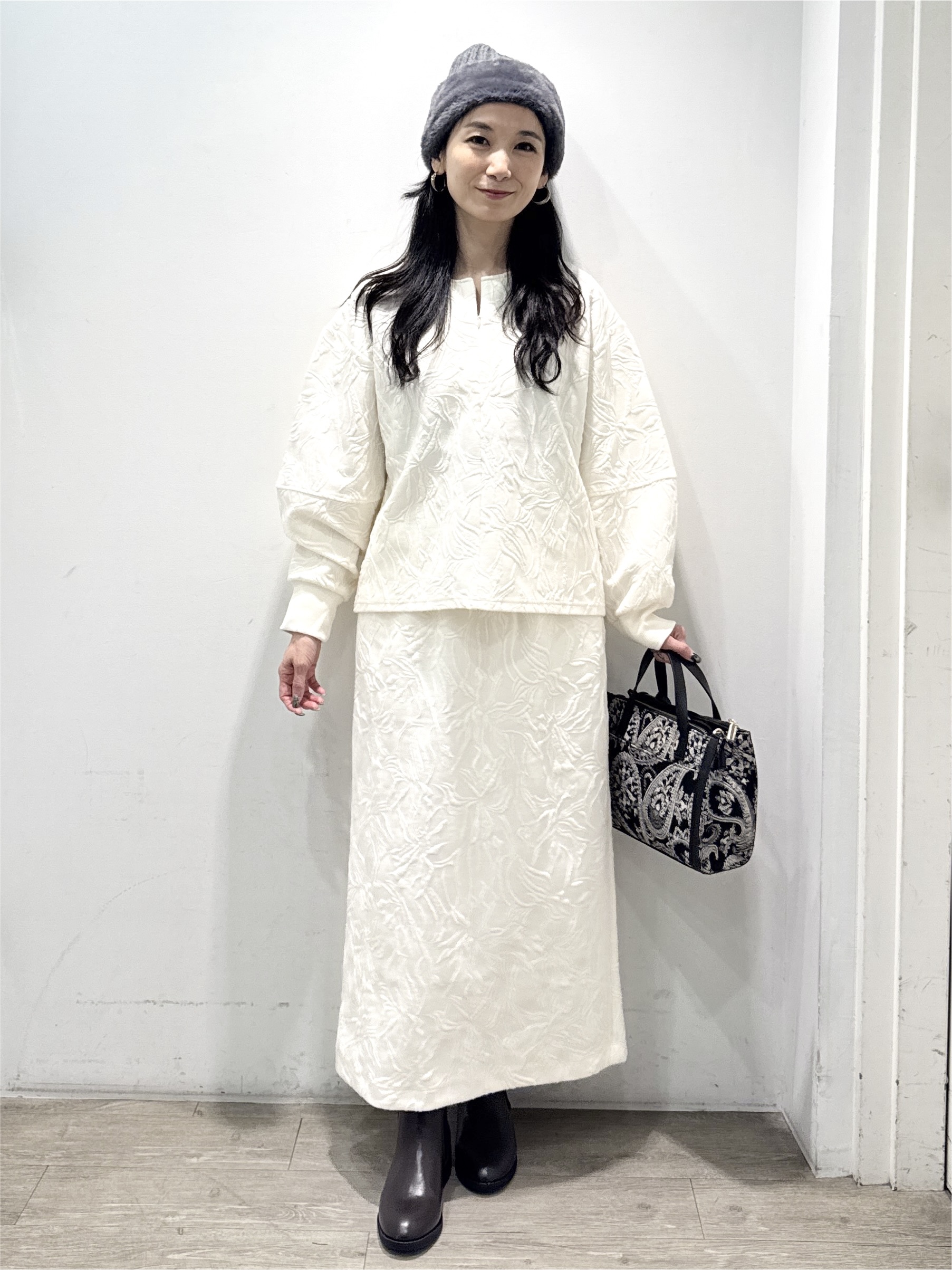 yuicciさんの「OPAQUE.CLIP｜ふくれジャカードプルオーバー／セットアップ可【洗濯機OK】」を使ったコーディネート