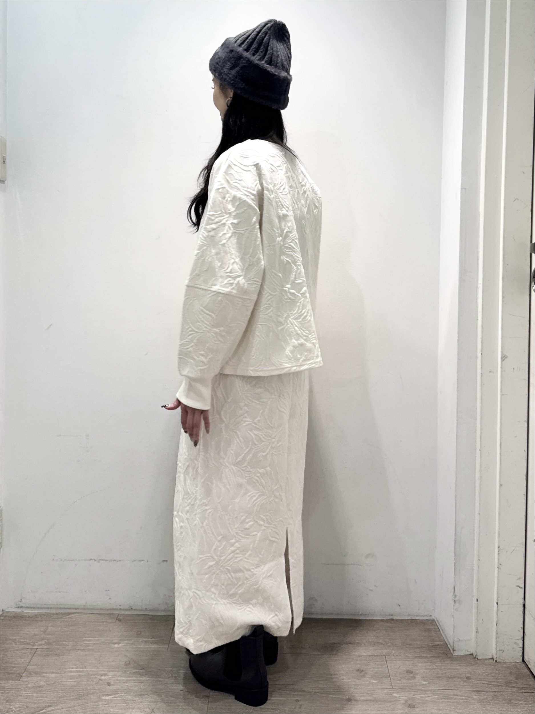 yuicciさんの「OPAQUE.CLIP｜ふくれジャカードプルオーバー／セットアップ可【洗濯機OK】」を使ったコーディネート