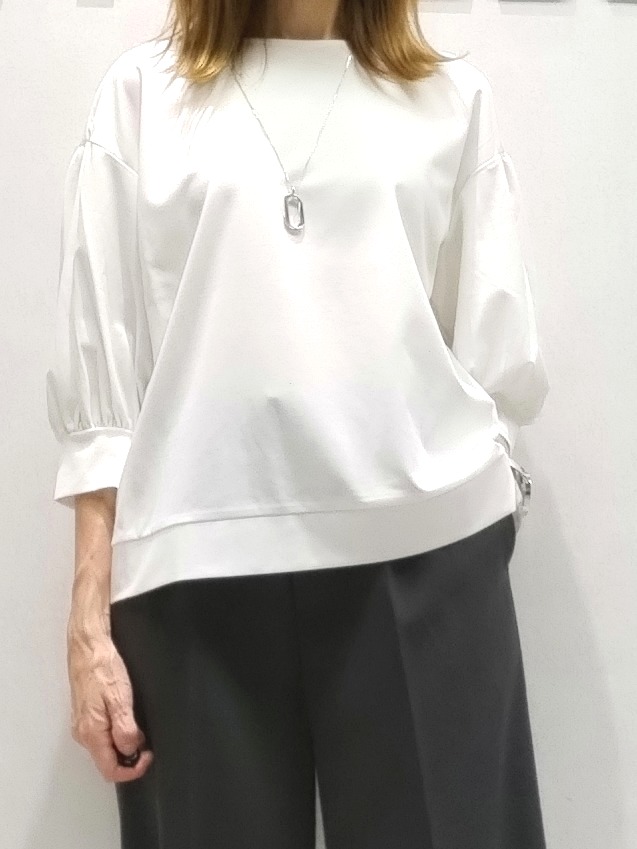 もりさんの「UNTITLED｜【セットアップ可/秋羽織り】メランジツイルシャツ」を使ったコーディネート