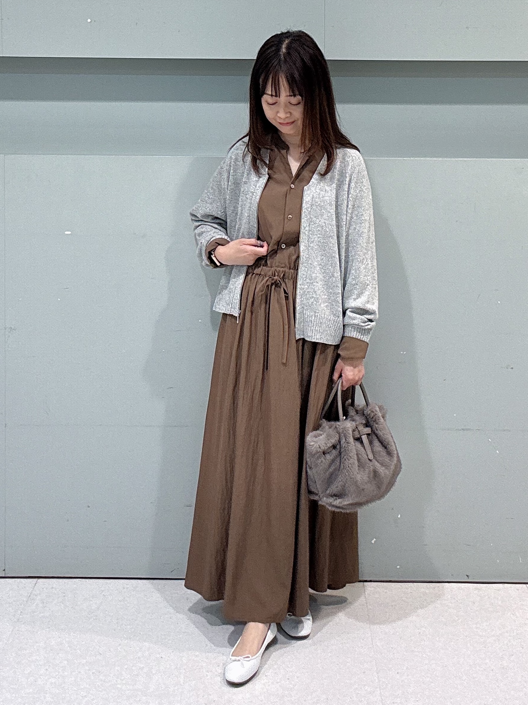 makiさんの「UNTITLED｜【店頭人気！】杢調ジップカーディガン」を使ったコーディネート