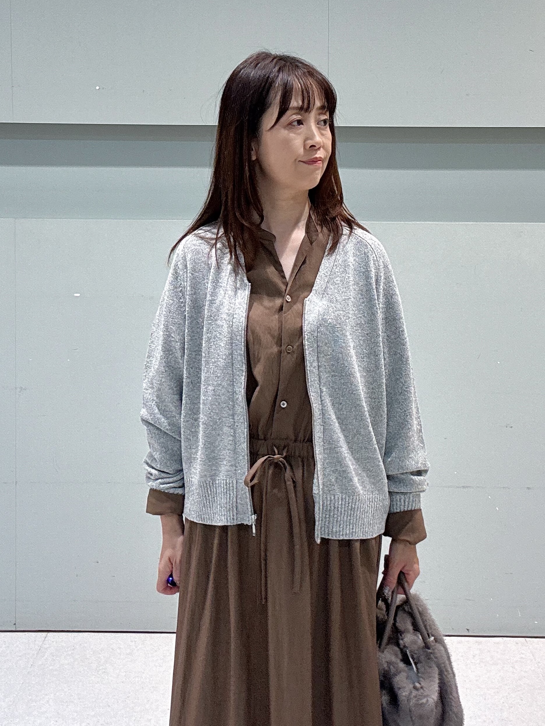 makiさんの「UNTITLED｜【店頭人気！】杢調ジップカーディガン」を使ったコーディネート