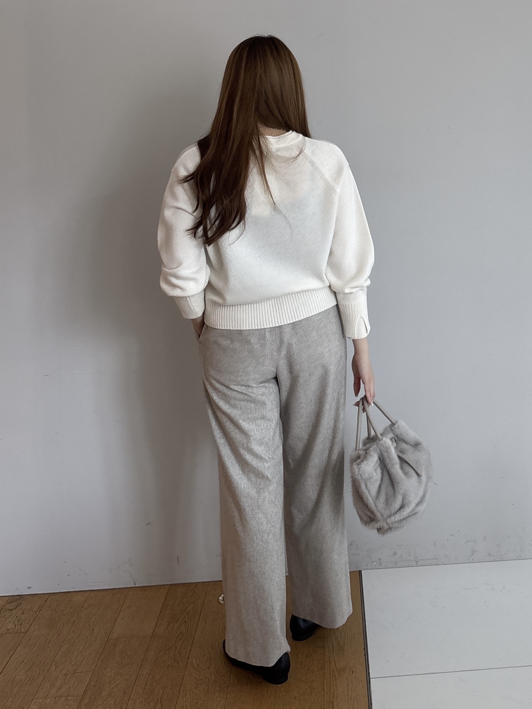 sayaさんの「UNTITLED｜ウール混ドロストワイドパンツ」を使ったコーディネート