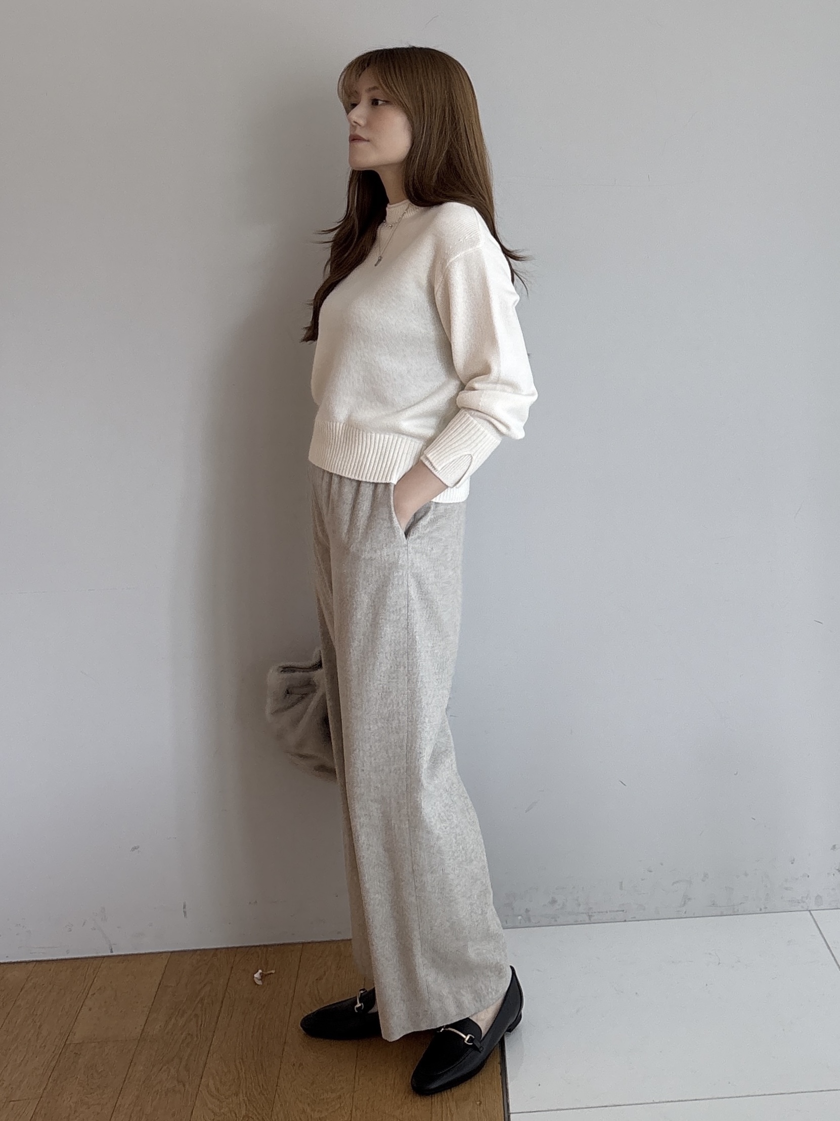 sayaさんの「UNTITLED｜ウール混ドロストワイドパンツ」を使ったコーディネート
