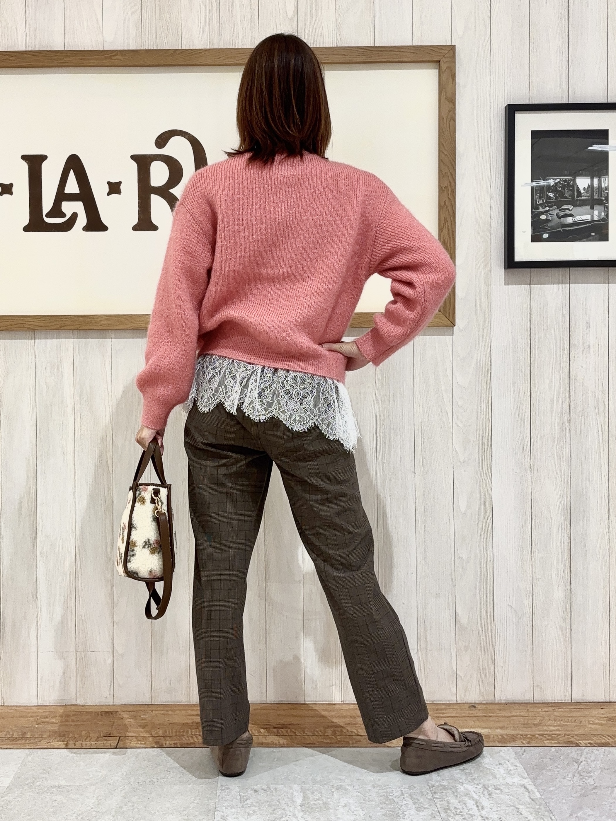 みきぽんさんの「SHOO･LA･RUE｜【S-LL】ゆるもこ シャギーニットカーディガン」を使ったコーディネート