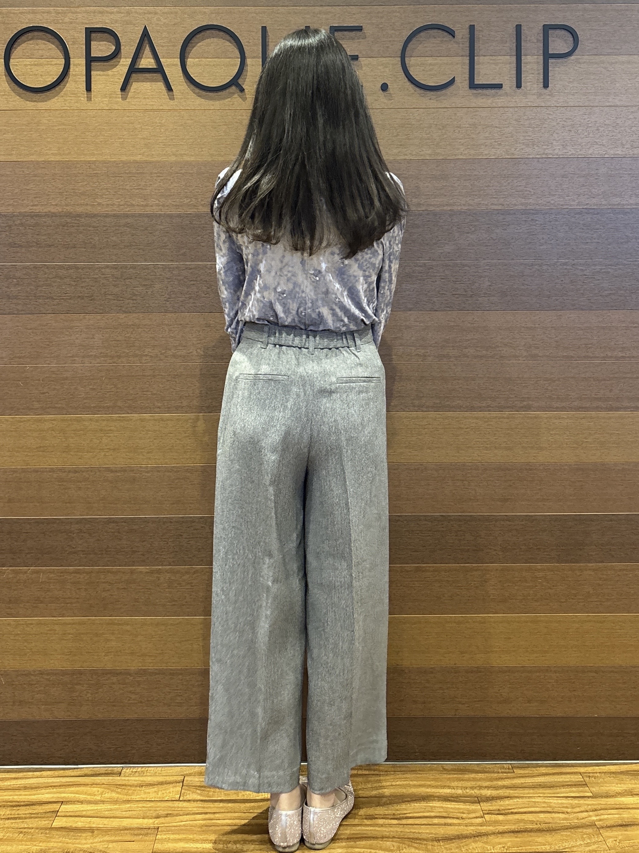 わかなさんの「OPAQUE.CLIP｜ベロア刺繍ハイネックトップス【洗濯機OK】」を使ったコーディネート