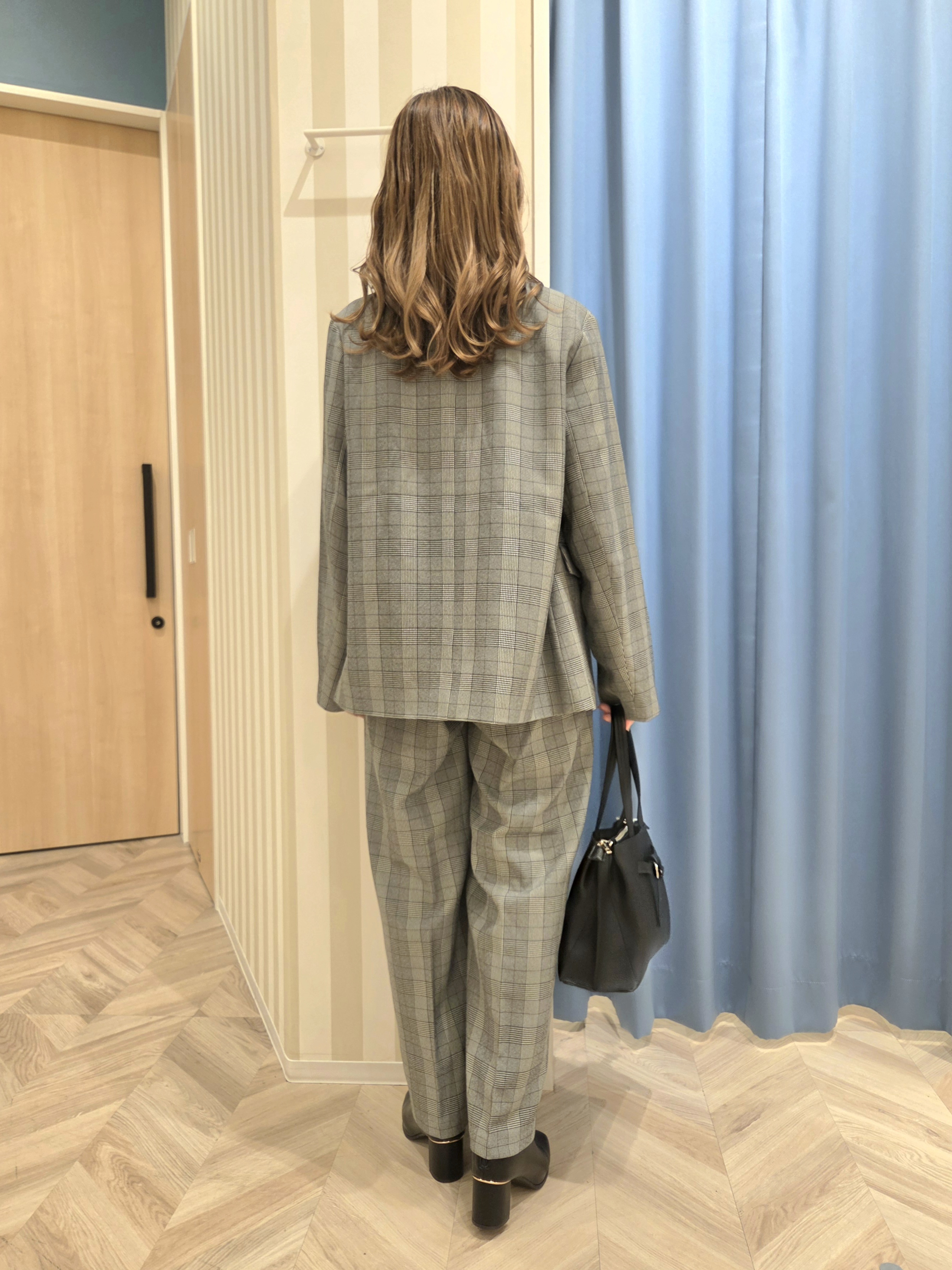Ikumiさんの「SHOO･LA･RUE｜【セットアップ可/洗濯後しわになりにくい】ウールフィール ダブルジャケット」を使ったコーディネート