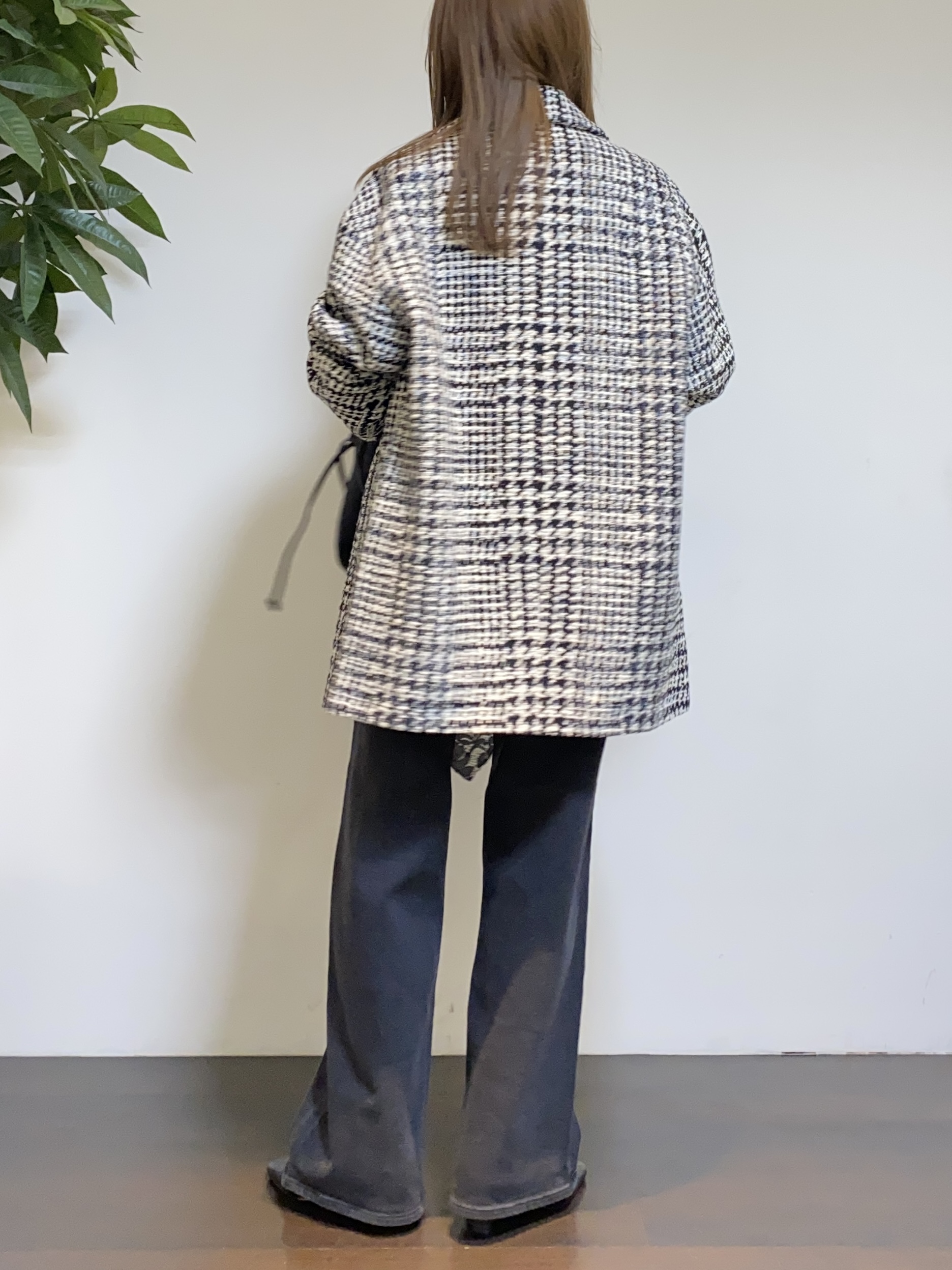 tomoさんの「UNTITLED｜ツィードライクジャカードダブルコート」を使ったコーディネート