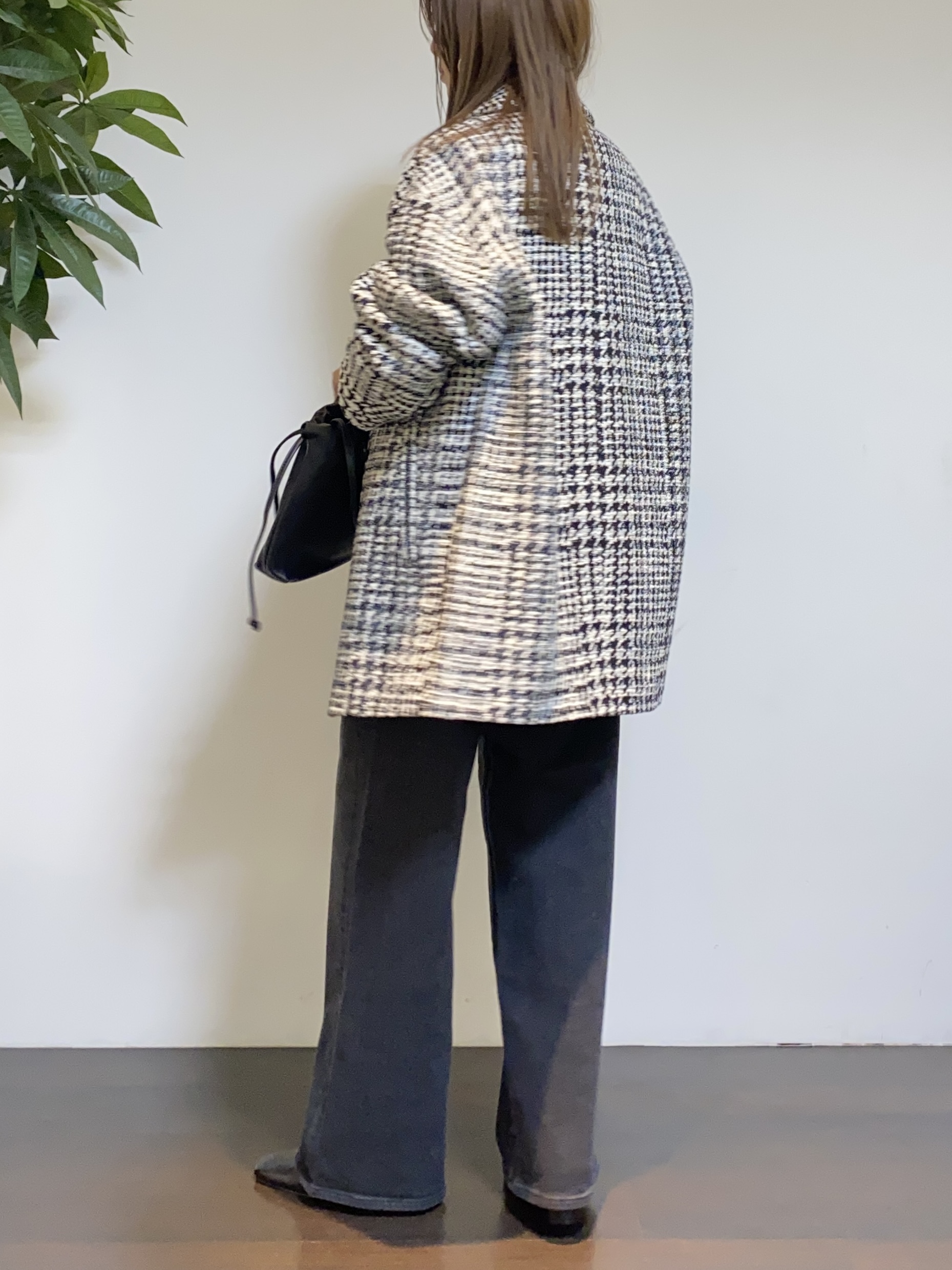 tomoさんの「UNTITLED｜ツィードライクジャカードダブルコート」を使ったコーディネート