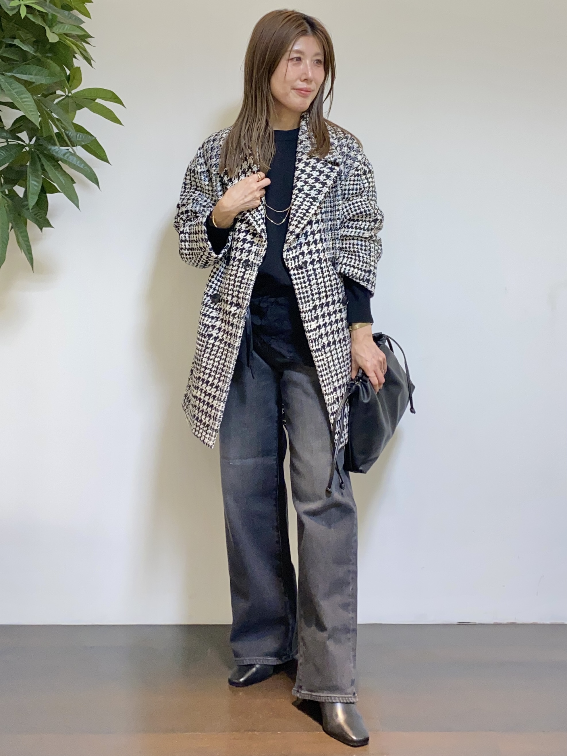 tomoさんの「UNTITLED｜ツィードライクジャカードダブルコート」を使ったコーディネート