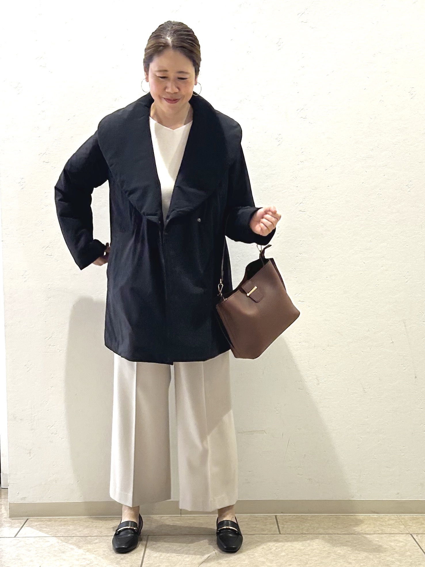 hiroeさんの「Reflect｜【手洗い／撥水／保湿】ショールカラー 中綿入りコート」を使ったコーディネート