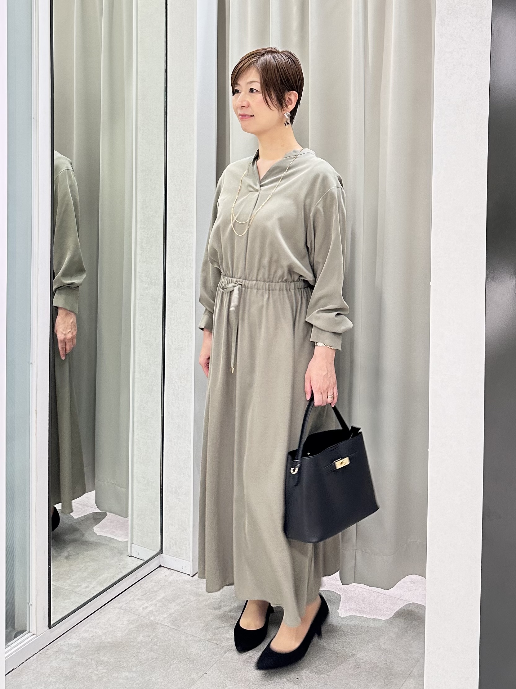 みなこさんの「UNTITLED｜ドロストデザインワンピース」を使ったコーディネート