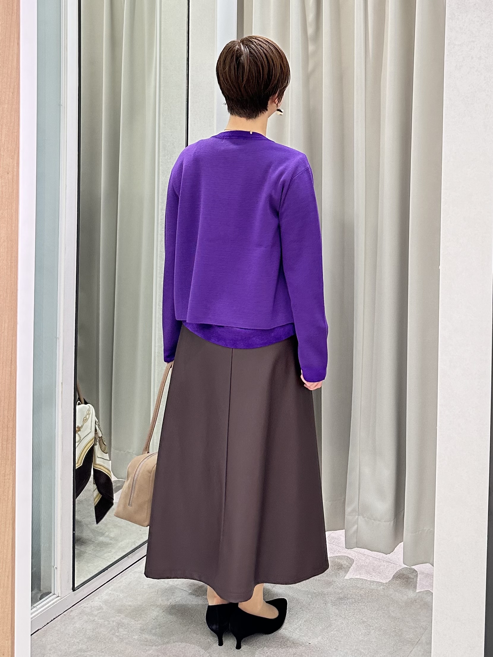 みなこさんの「UNTITLED｜【アンサンブル可/上品映え】モールラインクルーネックニット」を使ったコーディネート