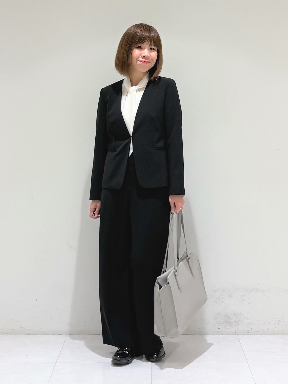 tsuyuさんの「INDIVI｜【収納力◎／A4サイズ対応】シゴデキバッグ」を使ったコーディネート