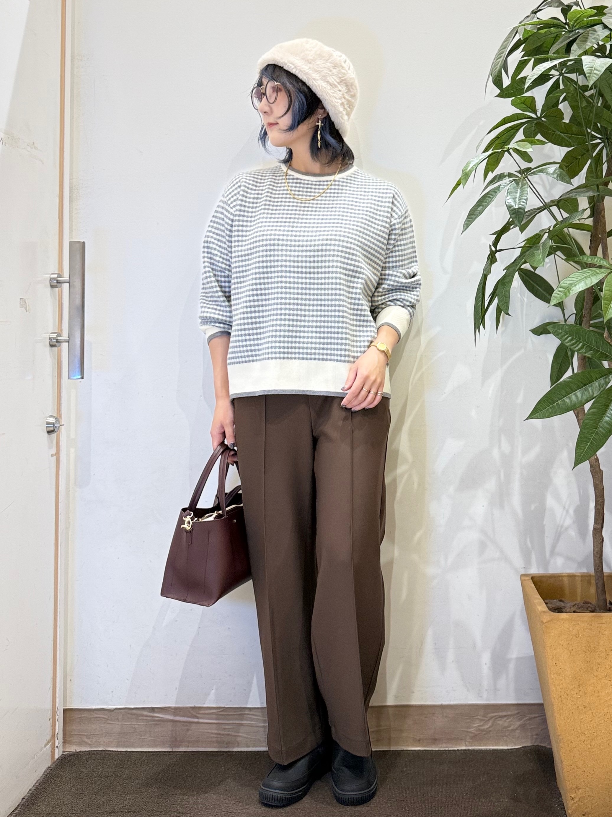 misakiさんの「SHOO･LA･RUE｜【S-LL/洗濯機可】チェック柄もちもちニット」を使ったコーディネート