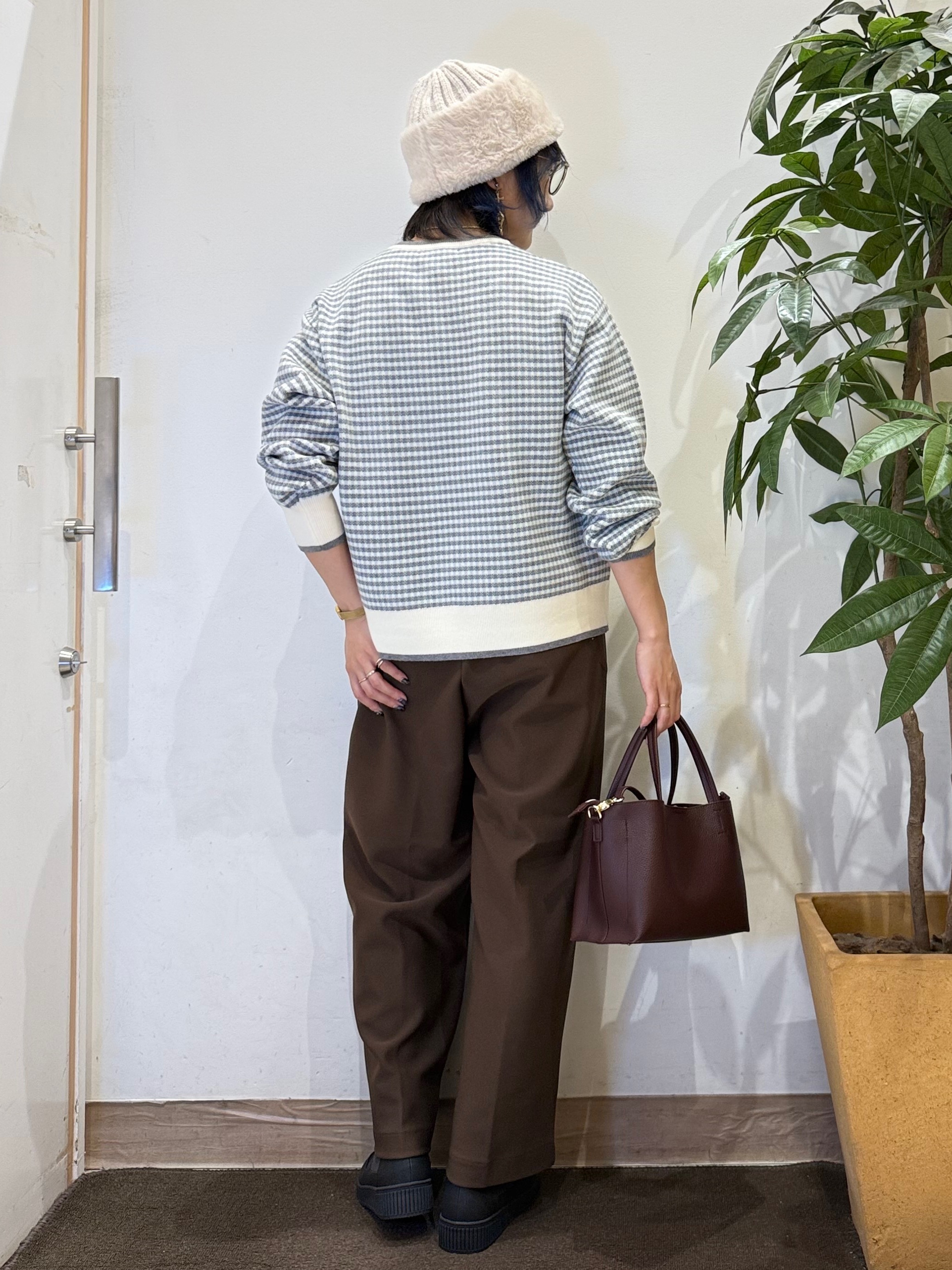 misakiさんの「SHOO･LA･RUE｜【S-LL/洗濯機可】チェック柄もちもちニット」を使ったコーディネート