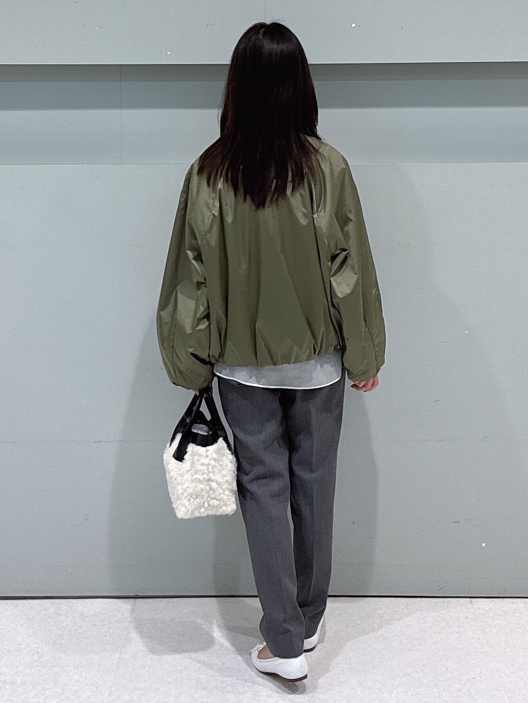 makiさんの「UNTITLED｜【軽アウター/中綿/秋冬コート】ショートブルゾン」を使ったコーディネート