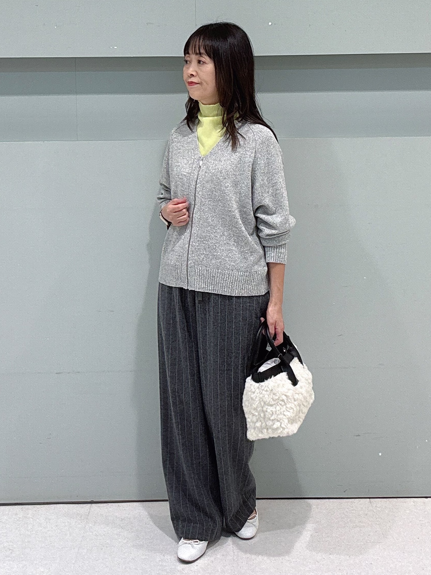 makiさんの「UNTITLED｜【店頭人気！】杢調ジップカーディガン」を使ったコーディネート