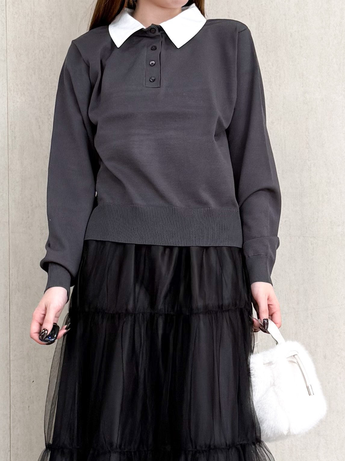 周 彩未さんの「OPAQUE.CLIP｜レース襟／シャツ襟取り外し可 2WAYニット【洗濯機OK】」を使ったコーディネート