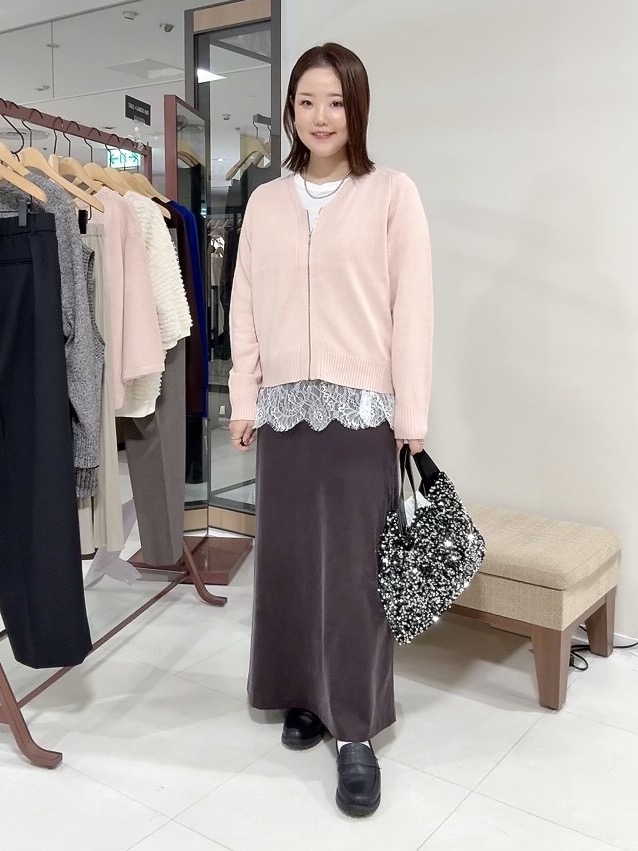 YUIさんの「UNTITLED｜【店頭人気！】杢調ジップカーディガン」を使ったコーディネート