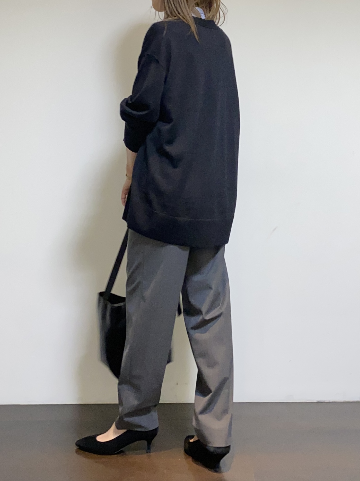 tomoさんの「UNTITLED｜【アンサンブル可/秋羽織り/通勤】シルクウールカシミヤカーディガン」を使ったコーディネート