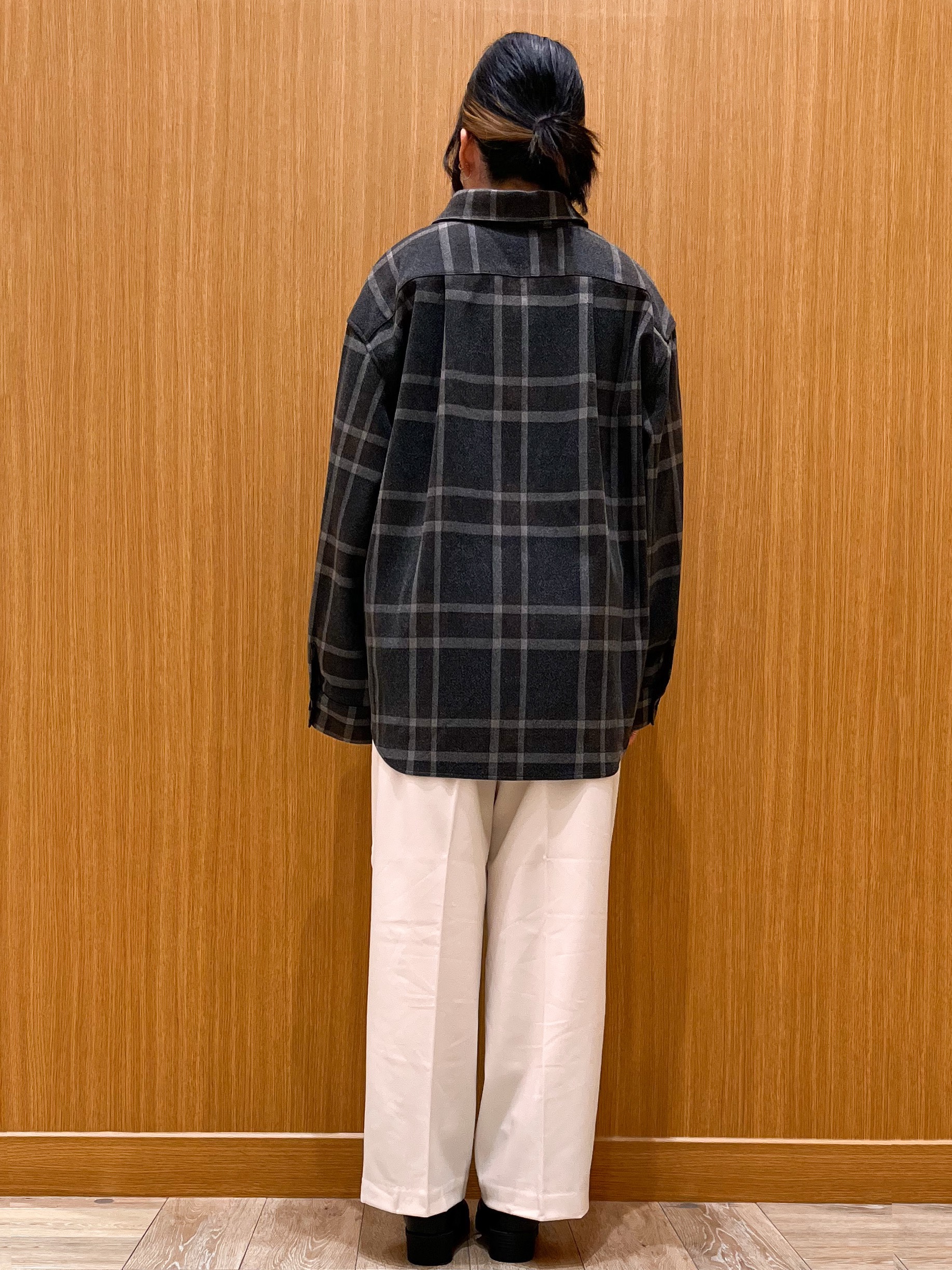 aさんの「OPAQUE.CLIP｜チェック柄ウールライクシャツジャケット【洗濯機OK】」を使ったコーディネート