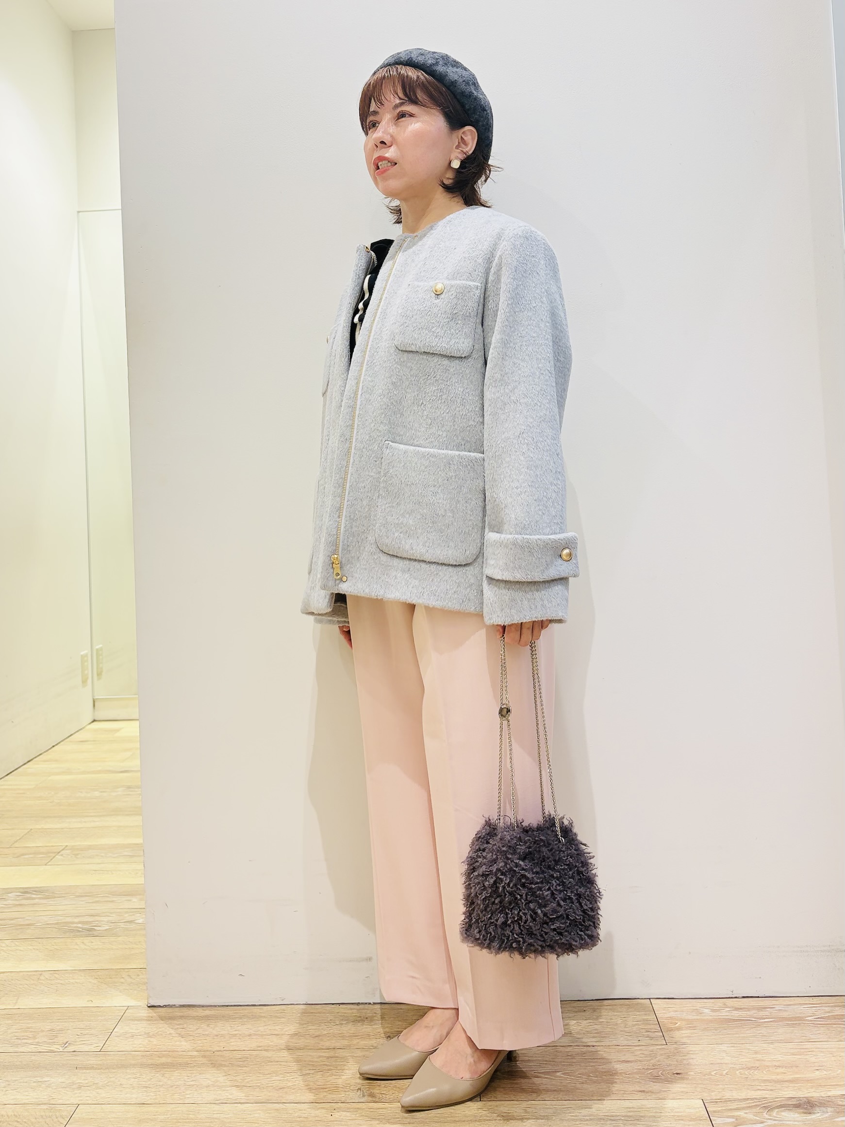 YUKOさんの「index｜カシミヤ混ウール ノーカラーミドルコート」を使ったコーディネート