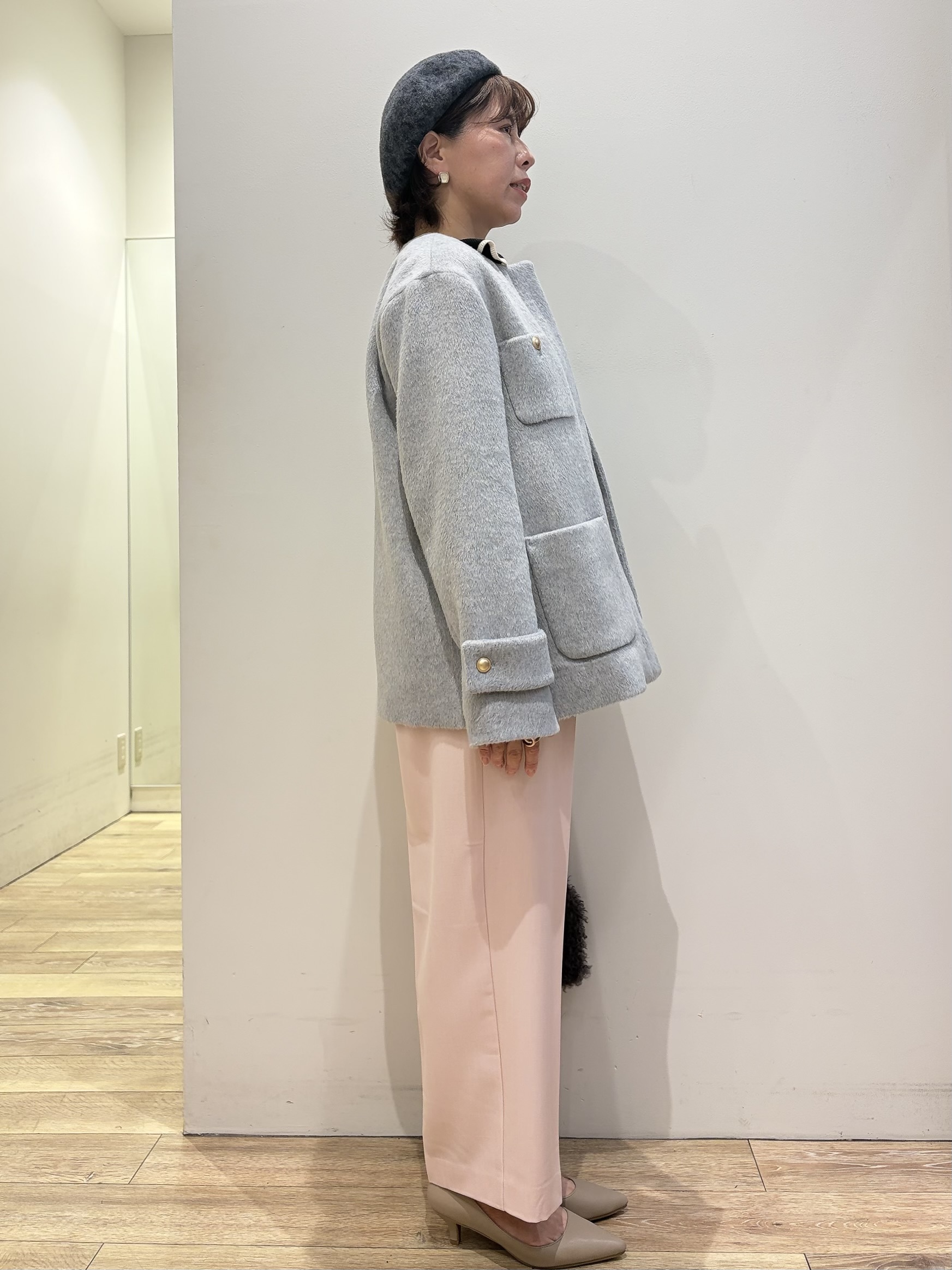 YUKOさんの「index｜カシミヤ混ウール ノーカラーミドルコート」を使ったコーディネート