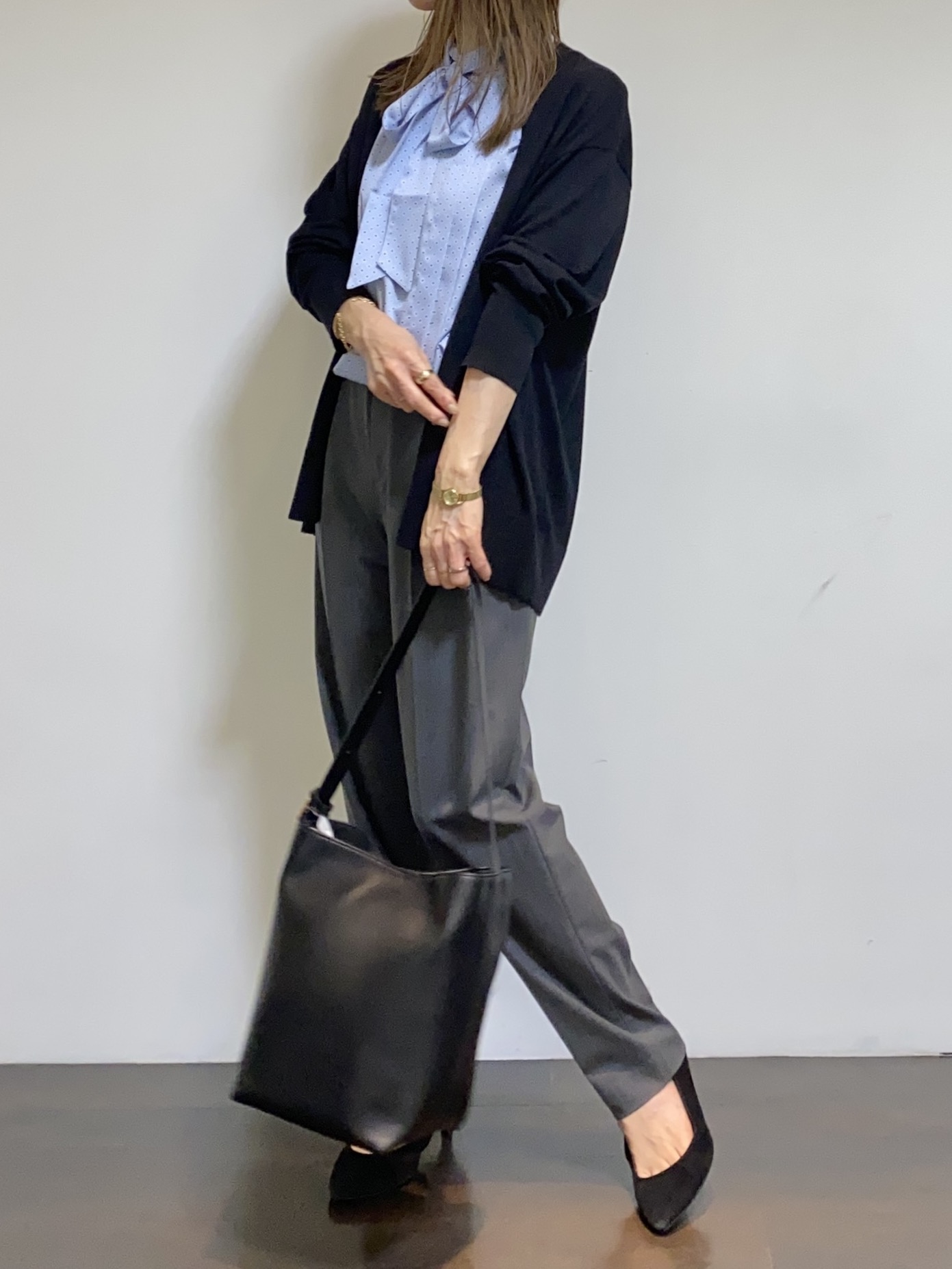 tomoさんの「UNTITLED｜【アンサンブル可/秋羽織り/通勤】シルクウールカシミヤカーディガン」を使ったコーディネート