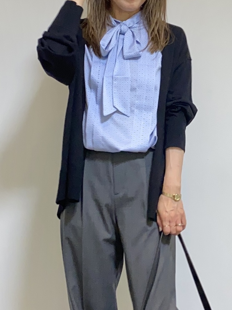 tomoさんの「UNTITLED｜【アンサンブル可/秋羽織り/通勤】シルクウールカシミヤカーディガン」を使ったコーディネート