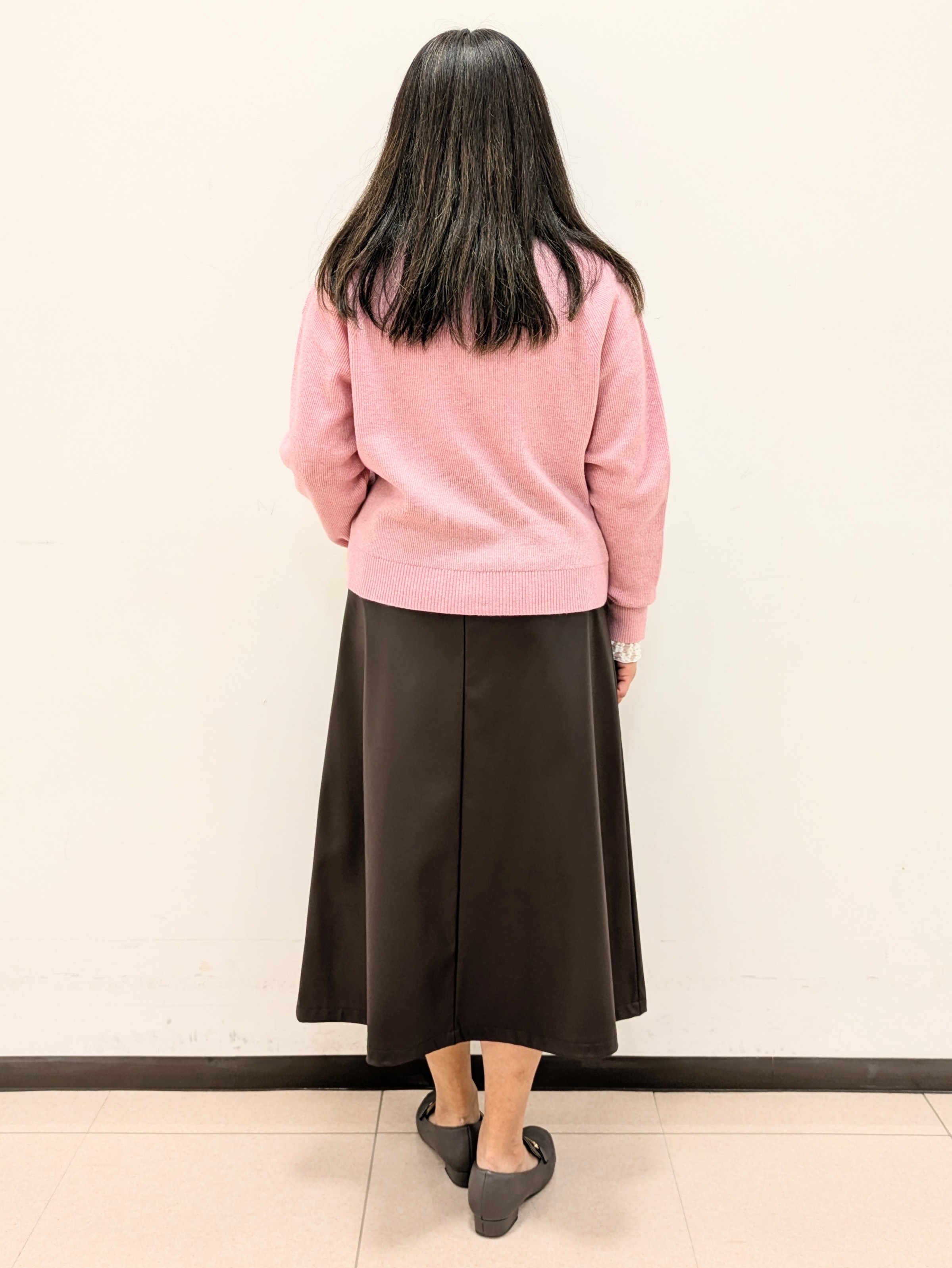 ともさんの「UNTITLED｜【秋羽織り/ニット】ウールジップカーディガン」を使ったコーディネート