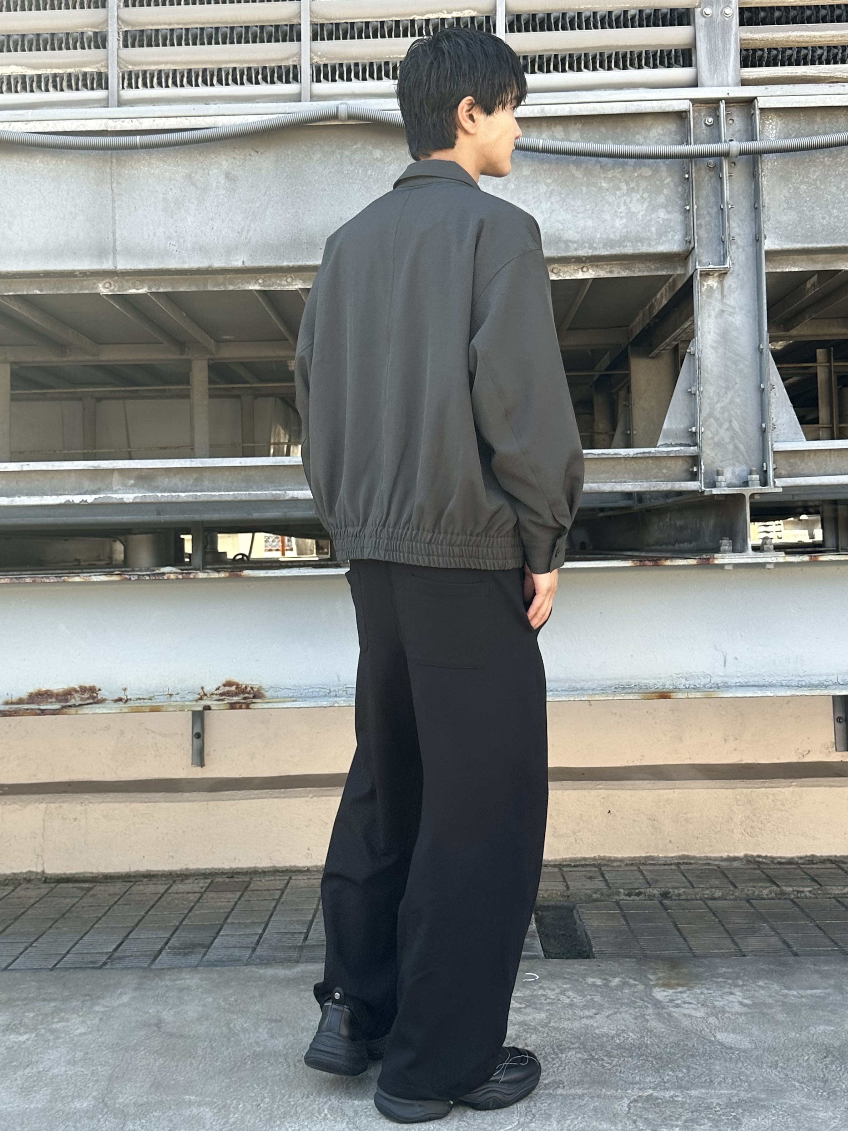 KOHEIさんの「tk.TAKEO KIKUCHI｜【セットアップ対応可】フライトショートブルゾン」を使ったコーディネート