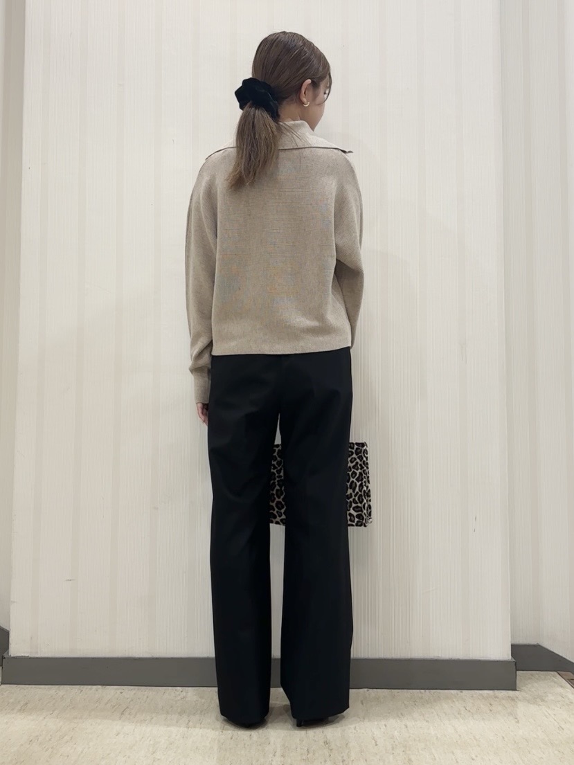 ちひさんの「INDIVI｜【裏起毛／あったかパンツ】ストレートイージーパンツ」を使ったコーディネート