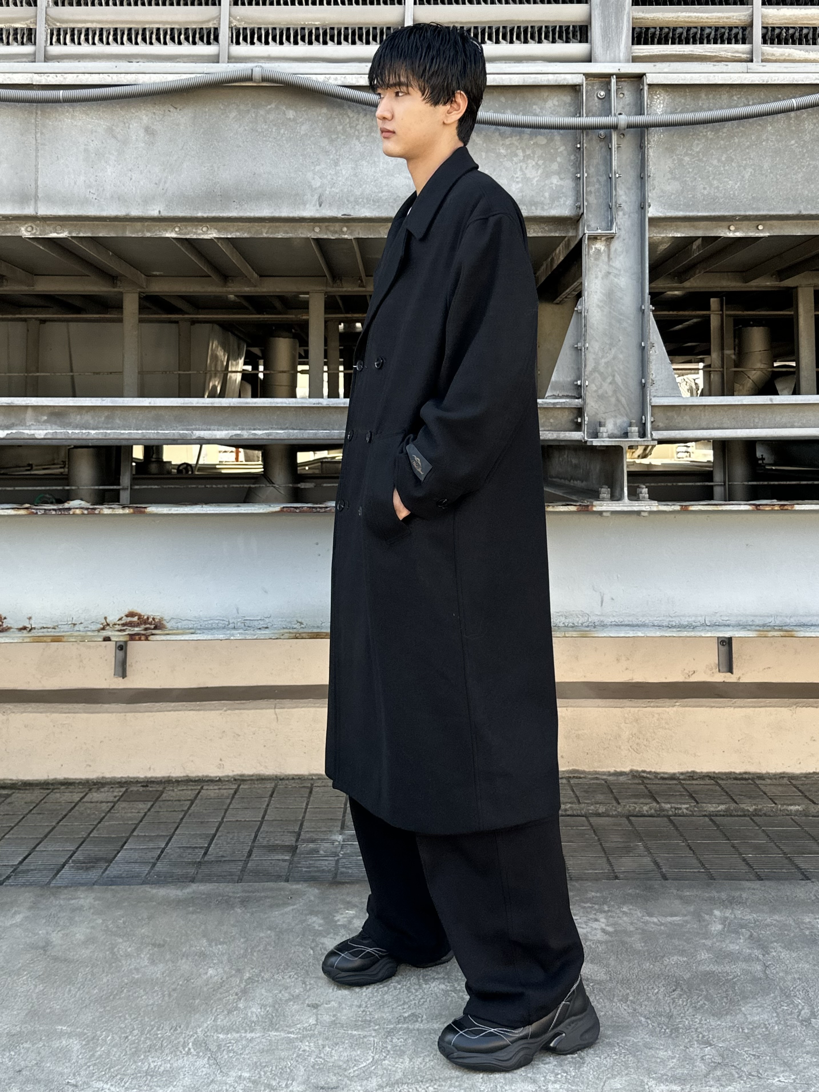 KOHEIさんの「tk.TAKEO KIKUCHI｜【2WAY】ダブルオーバーチェスターコート/メルトン/ウールブレンド/ロングコート/スタンドカラー/」を使ったコーディネート