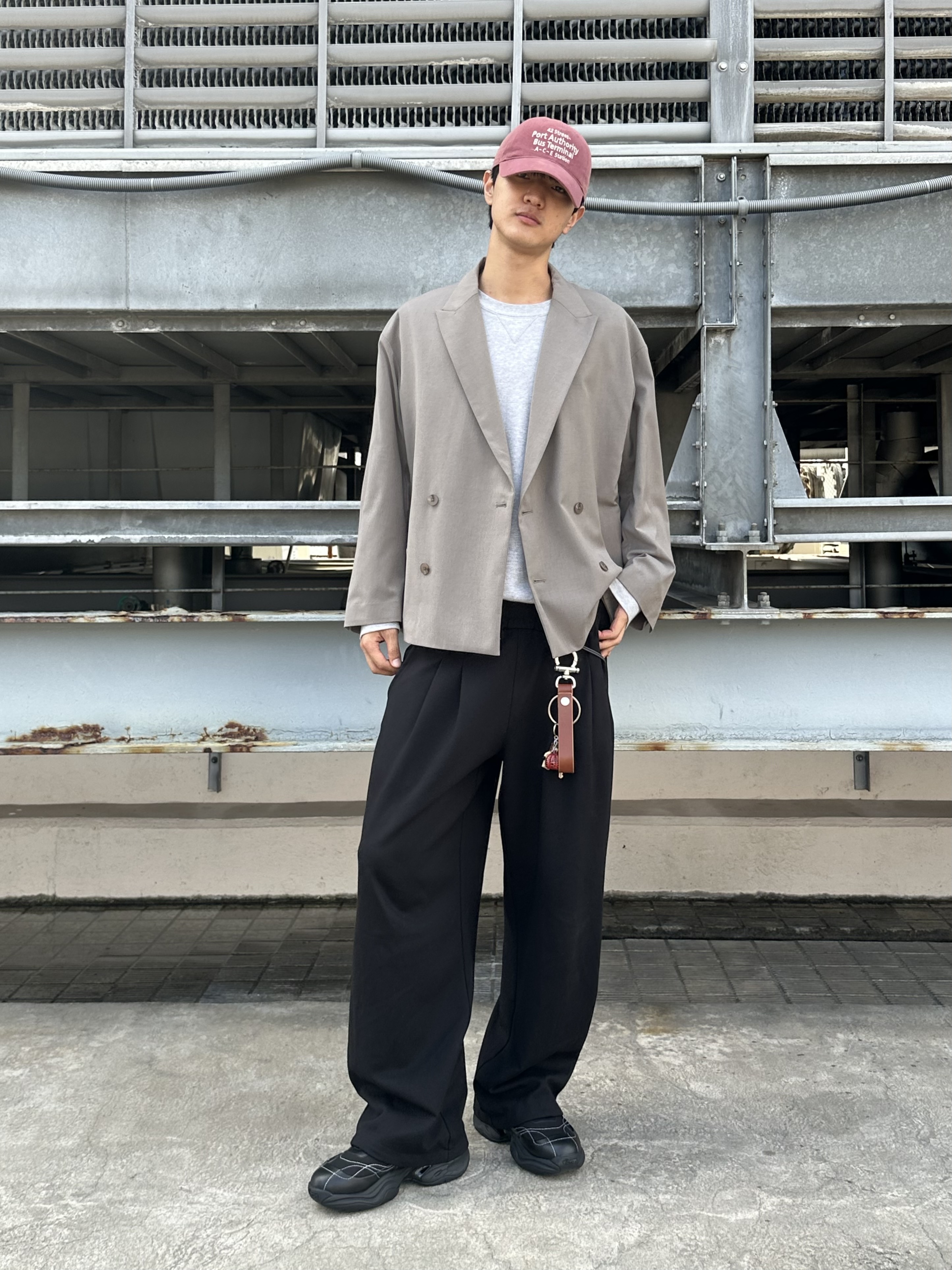 KOHEIさんの「tk.TAKEO KIKUCHI｜【セットアップ対応可】オーバーサイズダブルジャケット」を使ったコーディネート