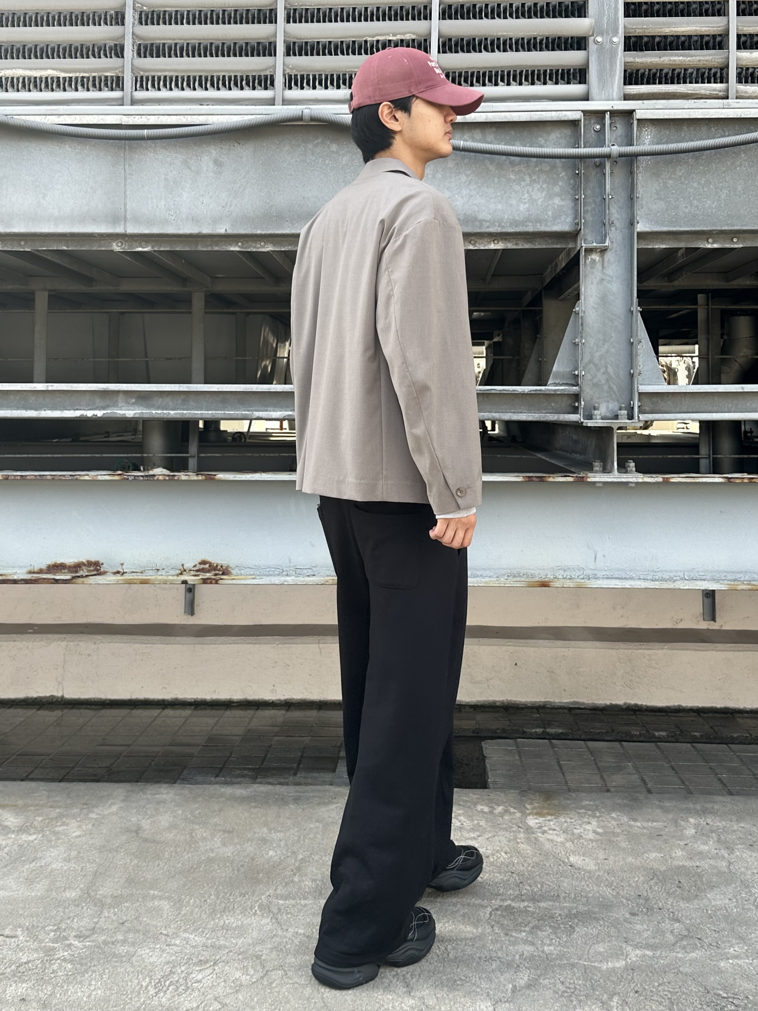 KOHEIさんの「tk.TAKEO KIKUCHI｜【セットアップ対応可】オーバーサイズダブルジャケット」を使ったコーディネート
