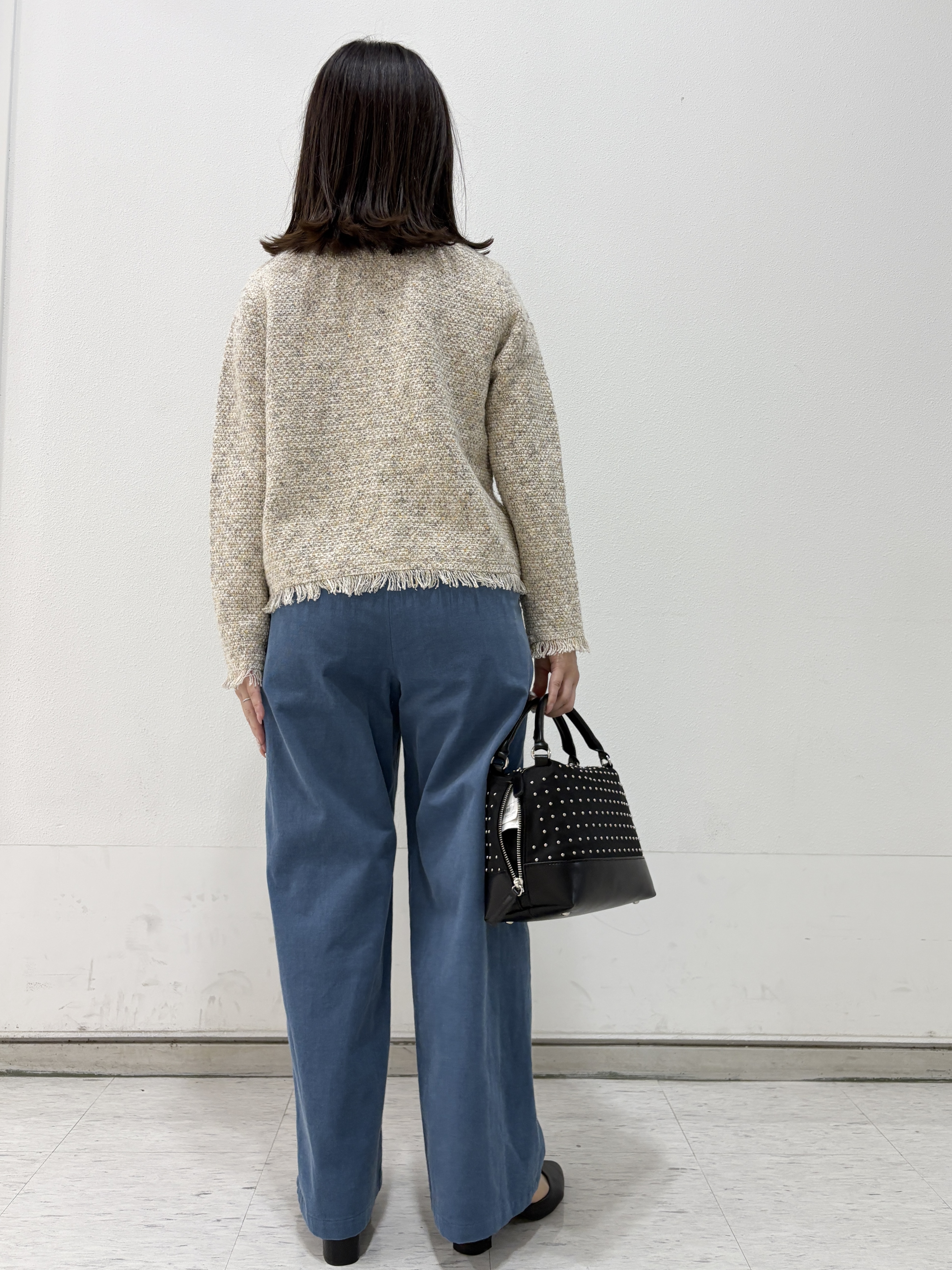 kahoさんの「INDIVI｜【華やか／ラメ】ミックスツイード ニットジャケット」を使ったコーディネート