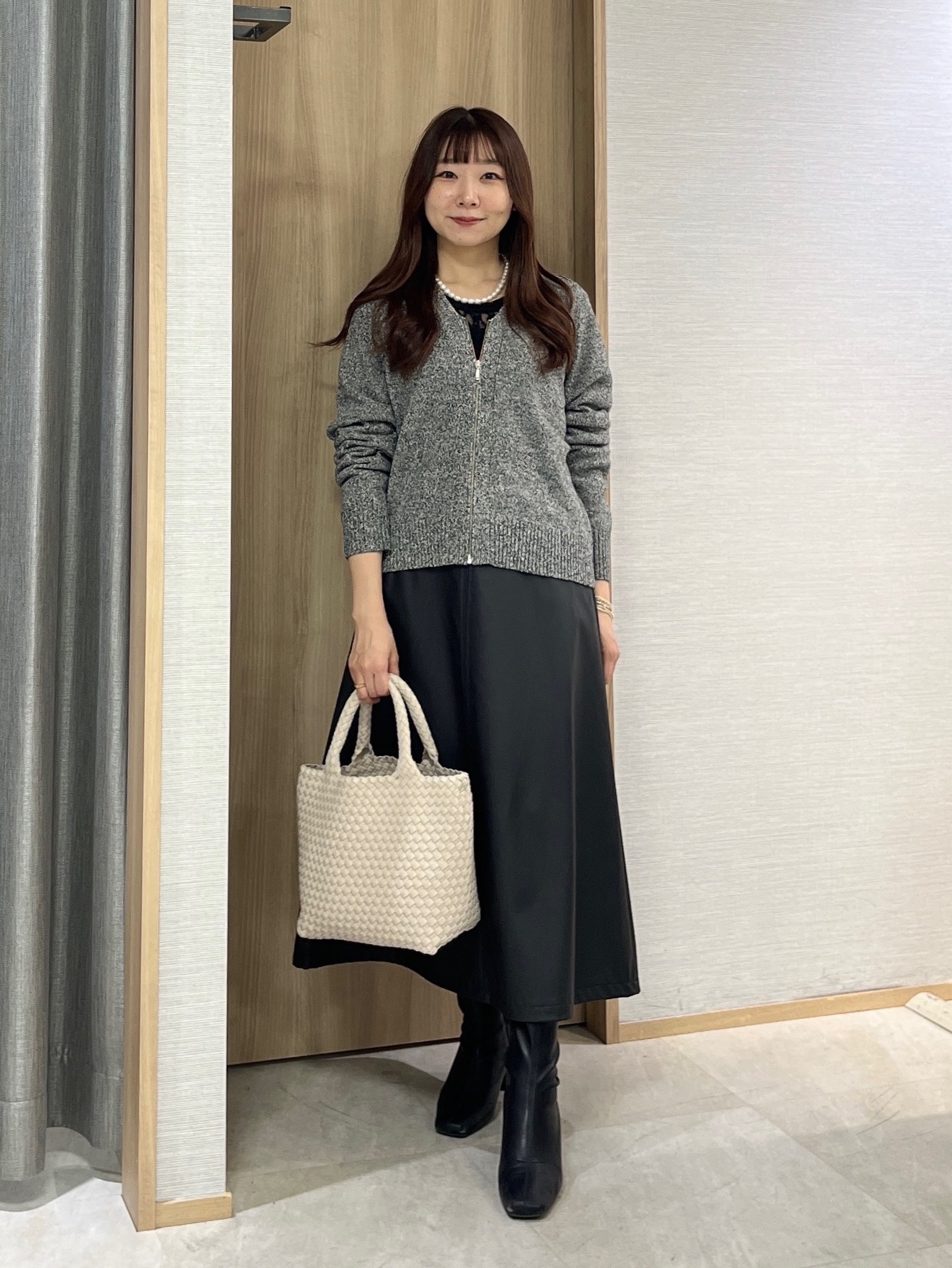 KAHOさんの「UNTITLED｜【店頭人気！】杢調ジップカーディガン」を使ったコーディネート