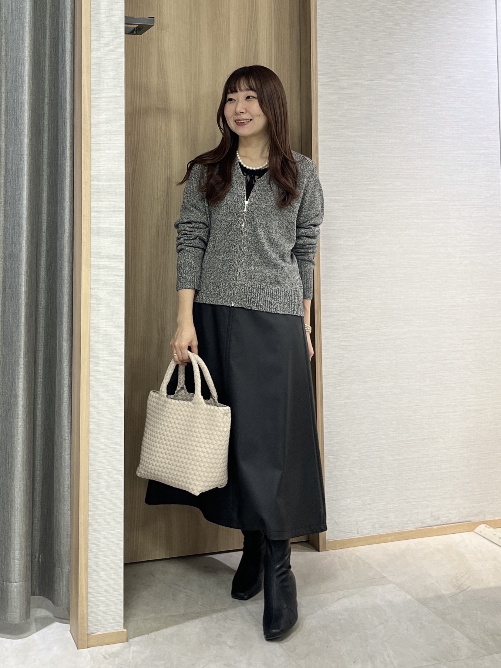 KAHOさんの「UNTITLED｜【店頭人気！】杢調ジップカーディガン」を使ったコーディネート