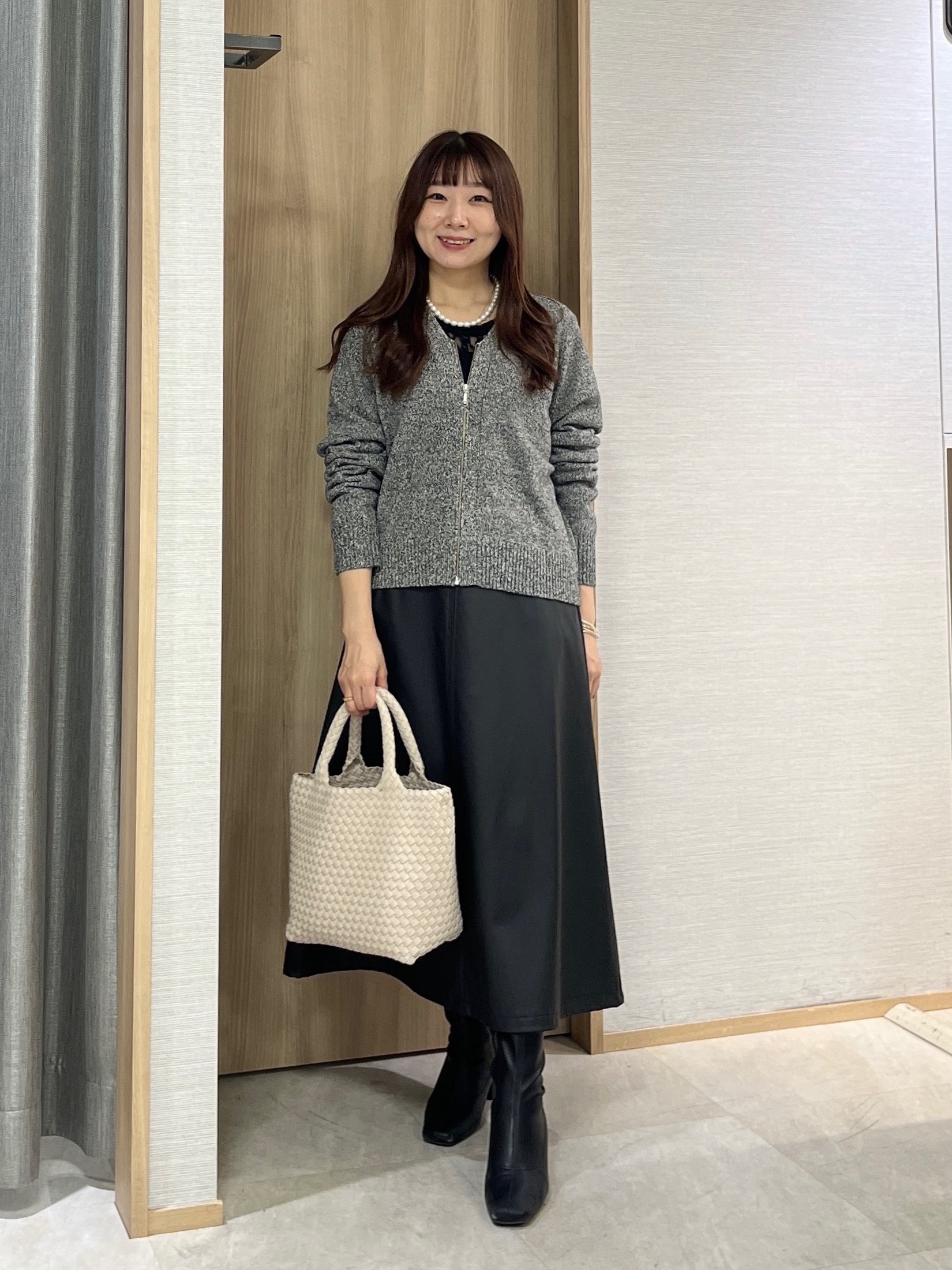 KAHOさんの「UNTITLED｜【店頭人気！】杢調ジップカーディガン」を使ったコーディネート