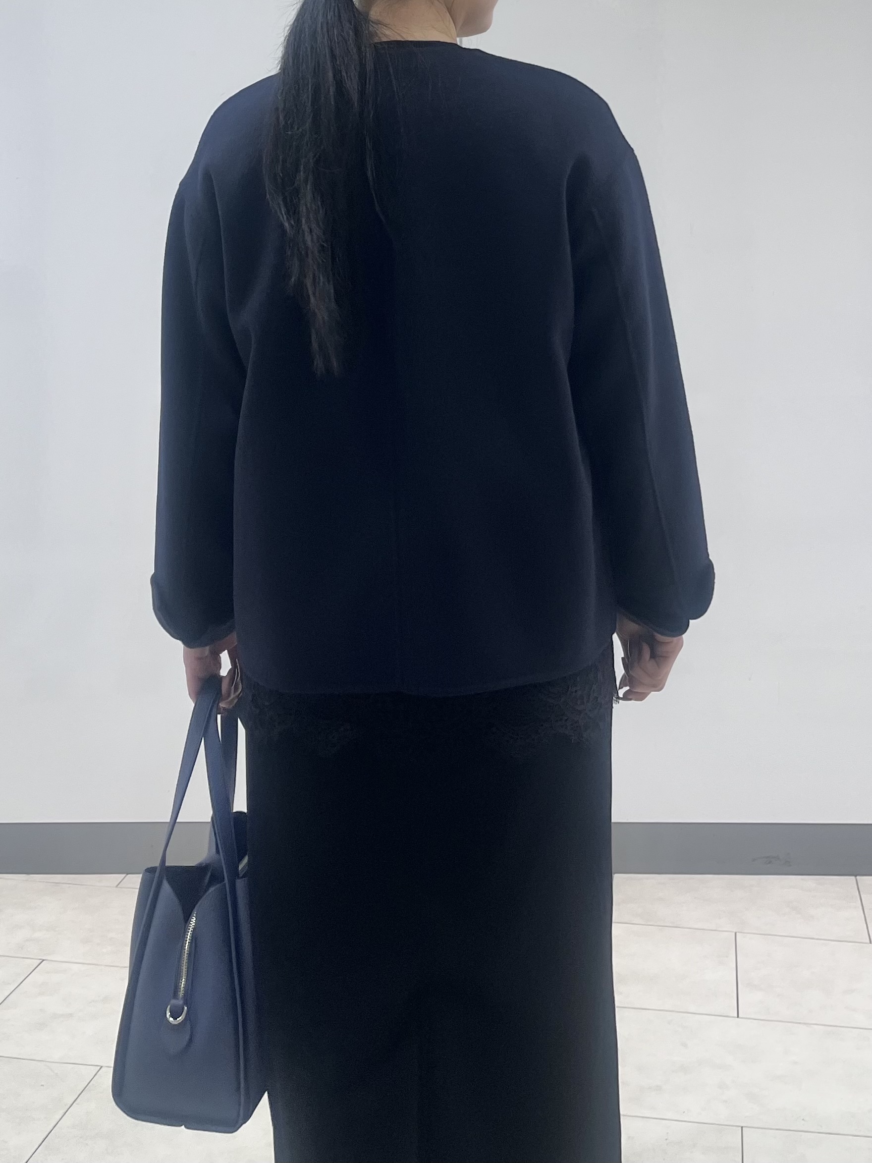 hasuさんの「INDIVI｜【ウール混／配色】ショート丈リバー丸首コート」を使ったコーディネート