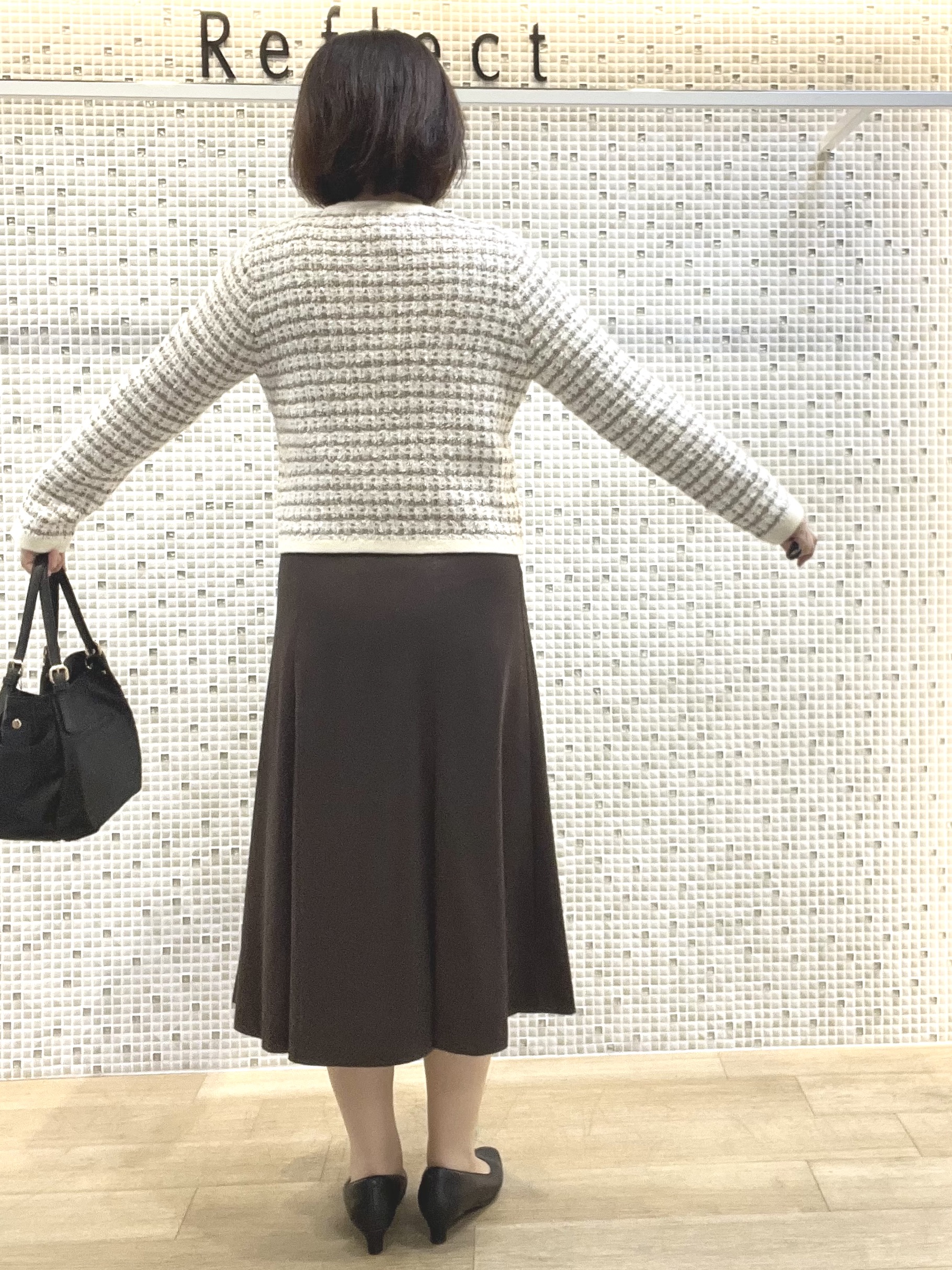 KAOさんの「Reflect｜【洗える】ツイード調ニットカーディガン」を使ったコーディネート