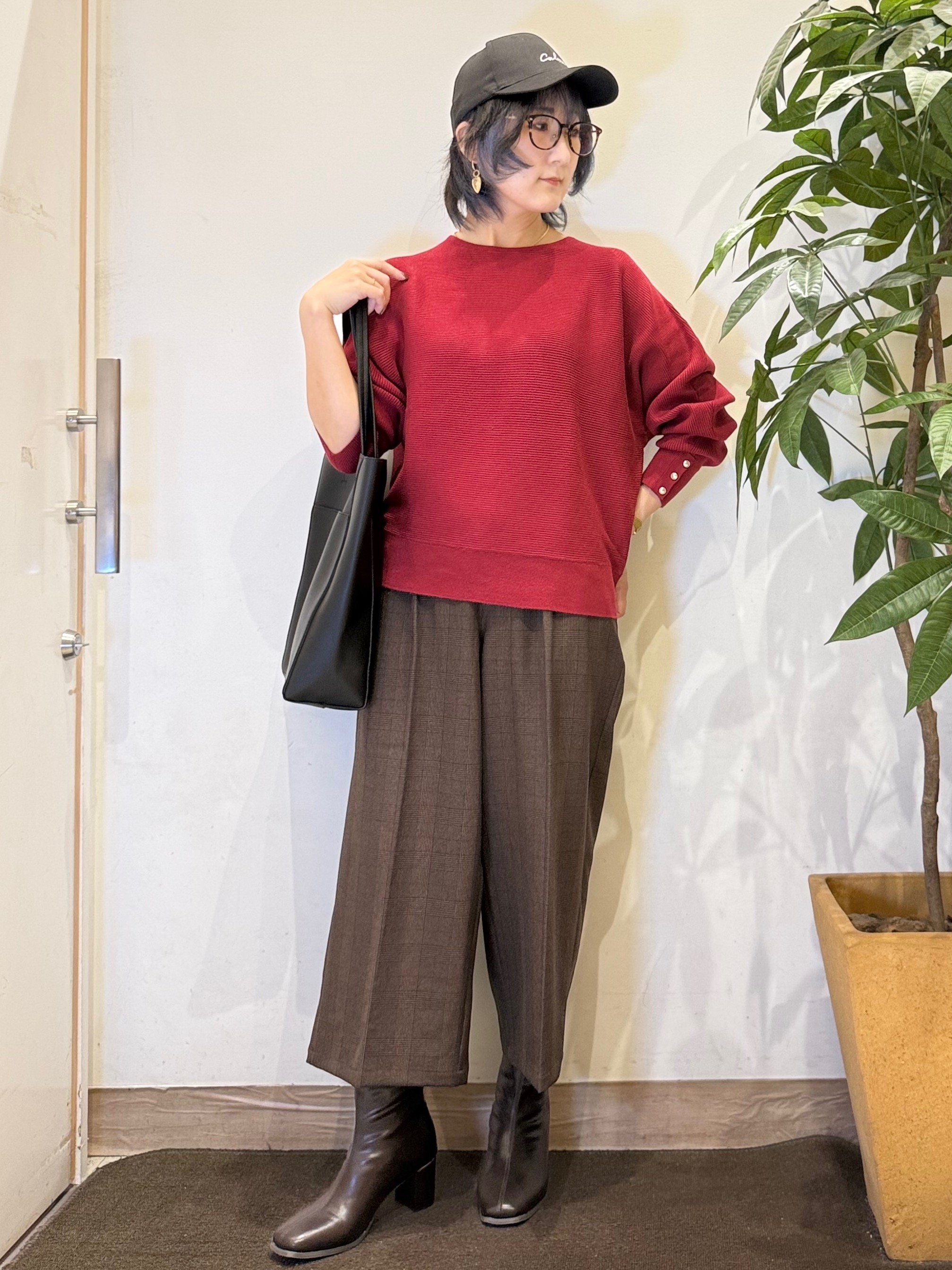 misakiさんの「SHOO･LA･RUE｜【洗濯機可/体型カバー】やわらかリブドルマンニット」を使ったコーディネート
