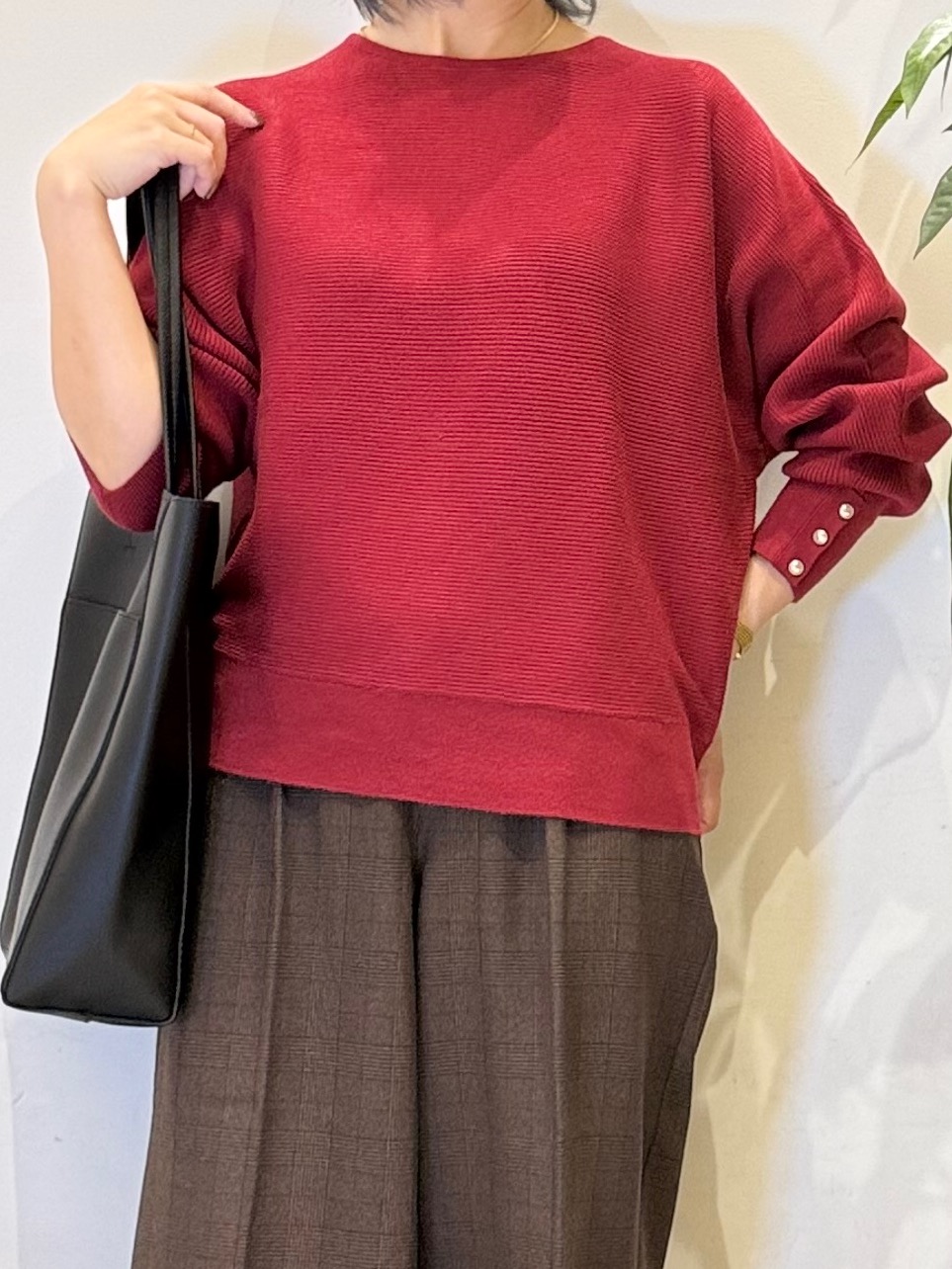 misakiさんの「SHOO･LA･RUE｜【洗濯機可/体型カバー】やわらかリブドルマンニット」を使ったコーディネート
