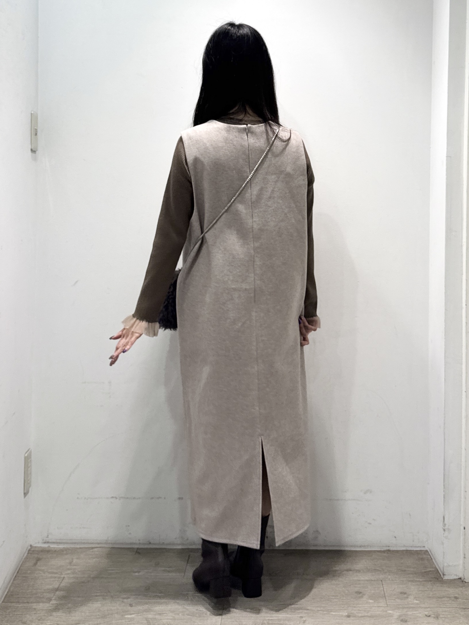 yuicciさんの「OPAQUE.CLIP｜袖口シアーフリルニット【洗濯機OK】」を使ったコーディネート